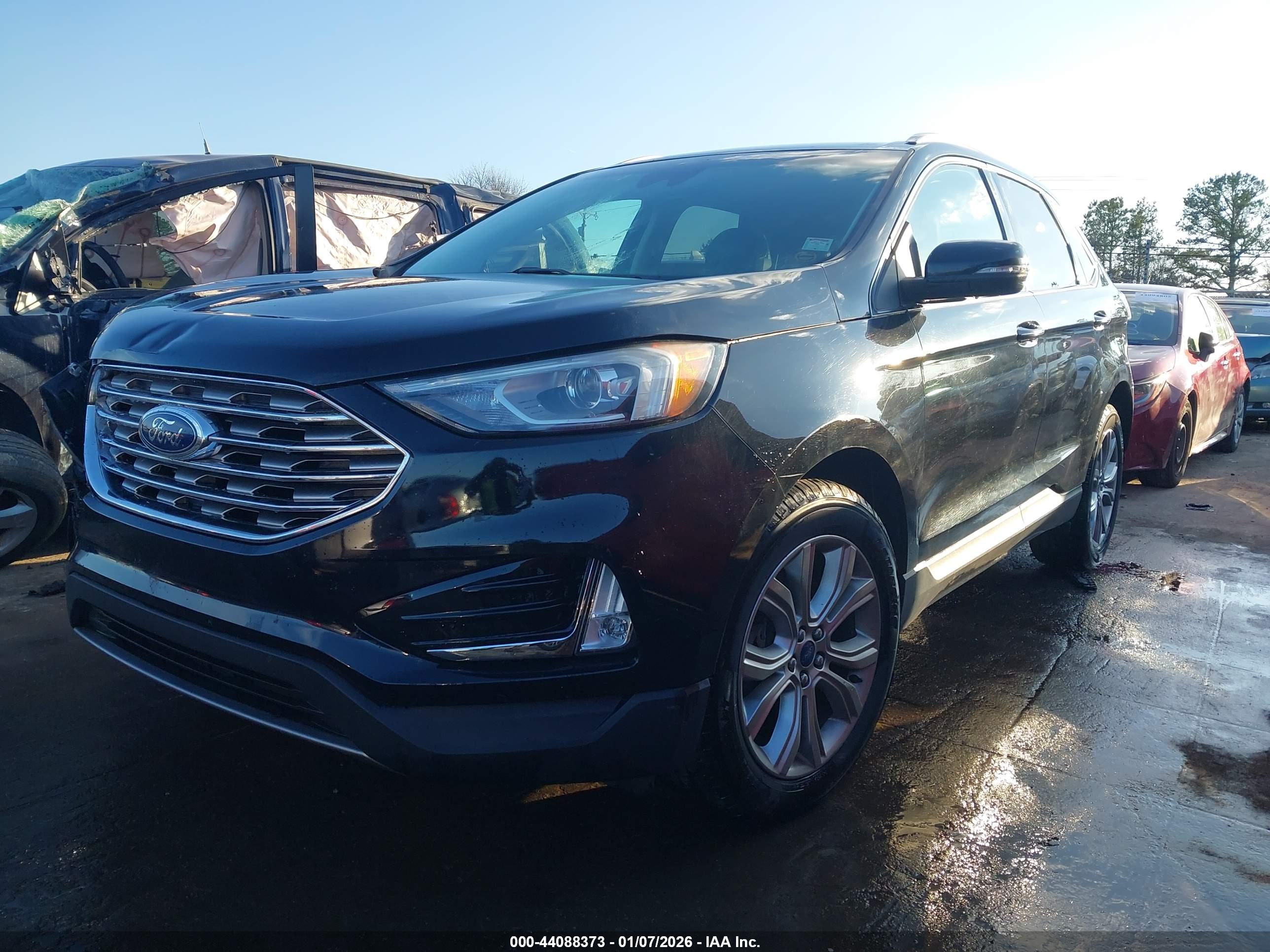 FORD EDGE image 2