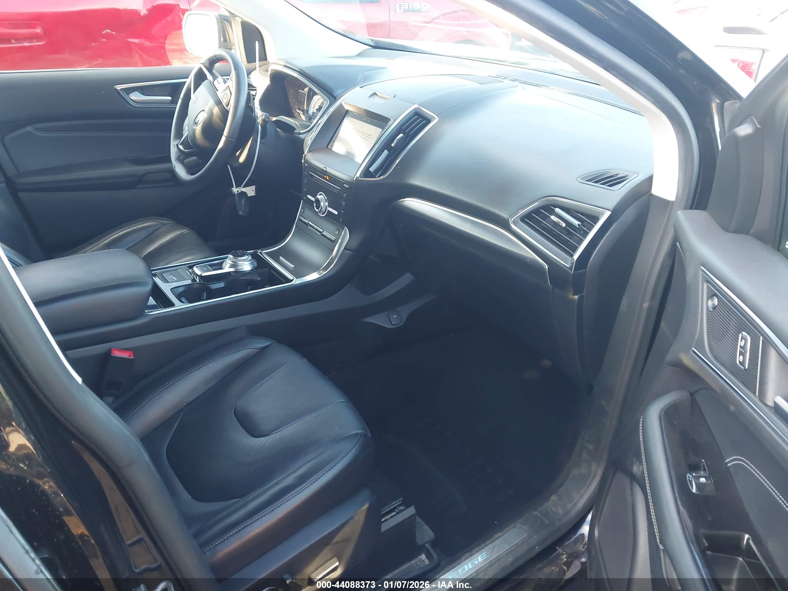 FORD EDGE image 5