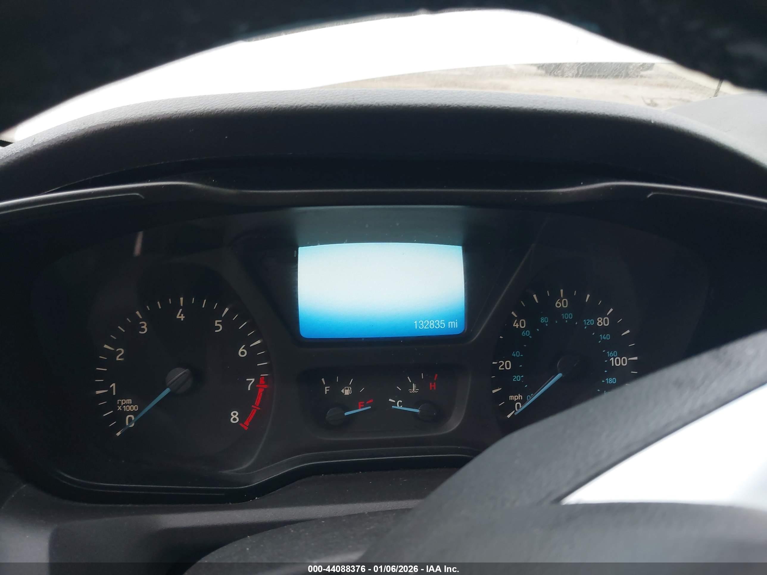 FORD TRANSIT-250 image 7