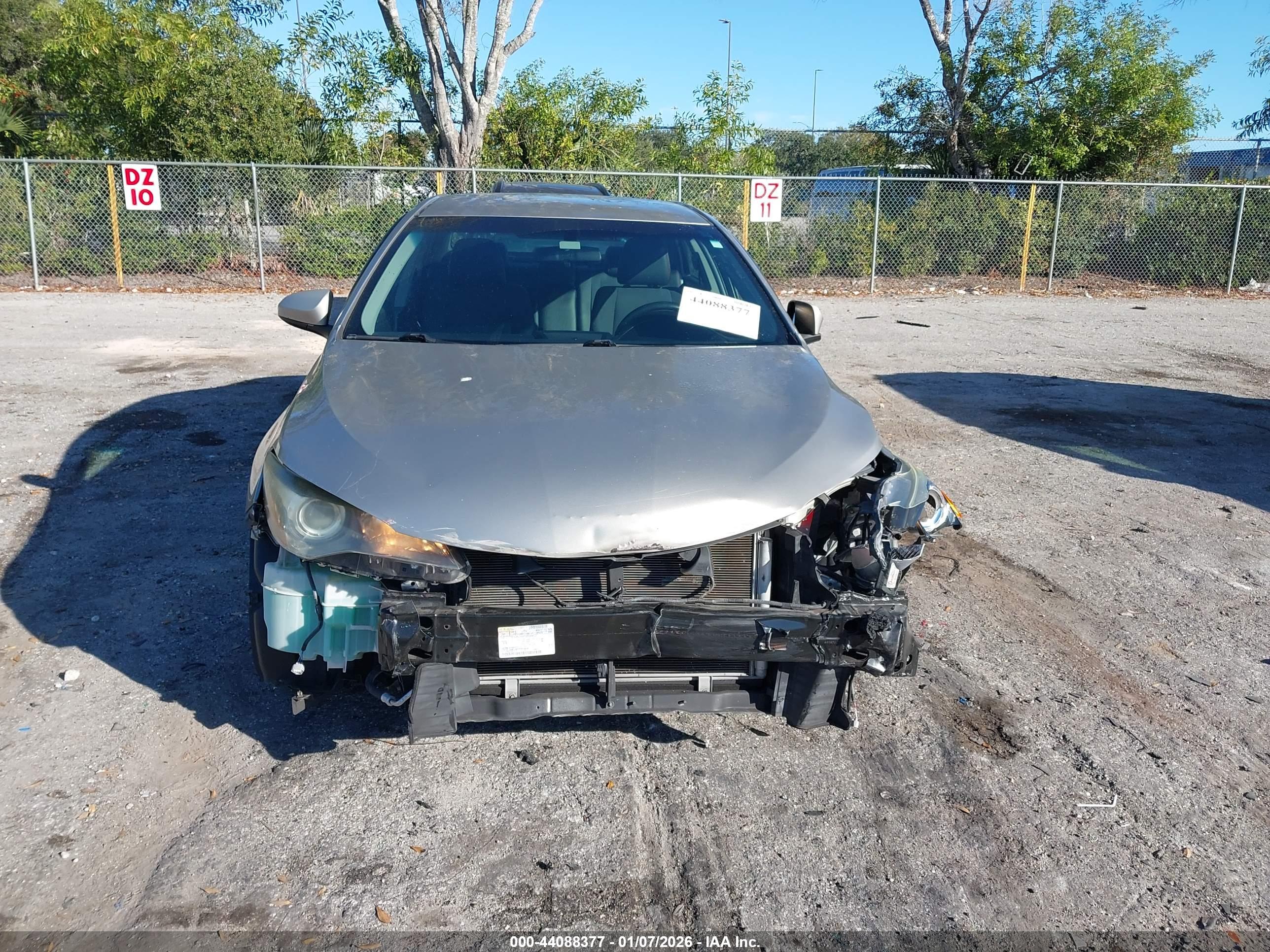 TOYOTA CAMRY image 6