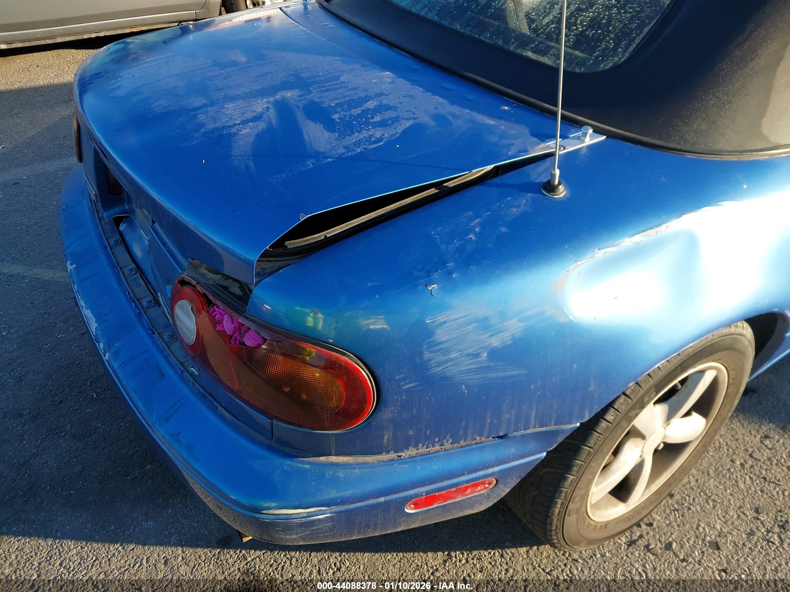 MAZDA MX-5 image 6