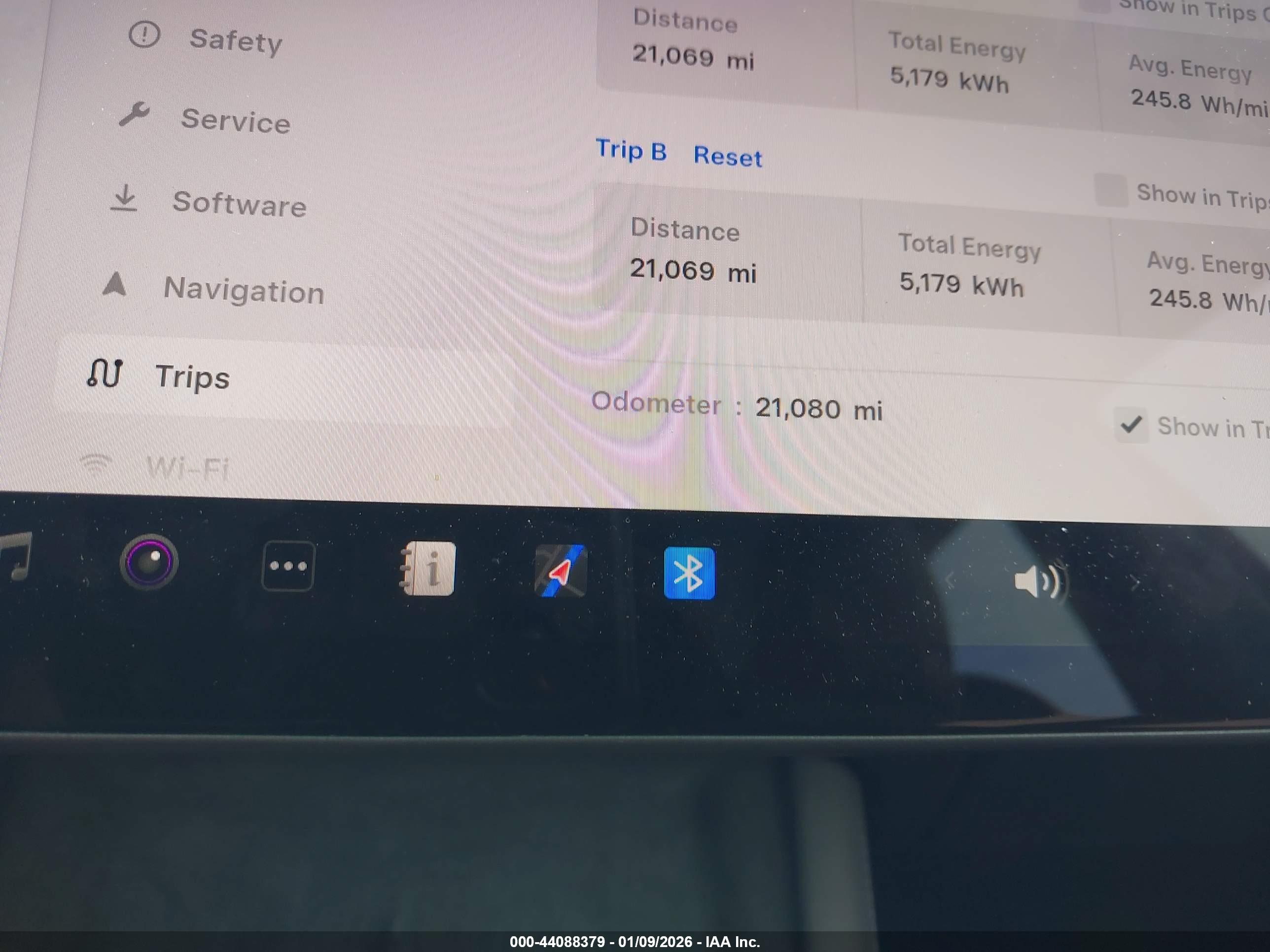 TESLA MODEL image 7