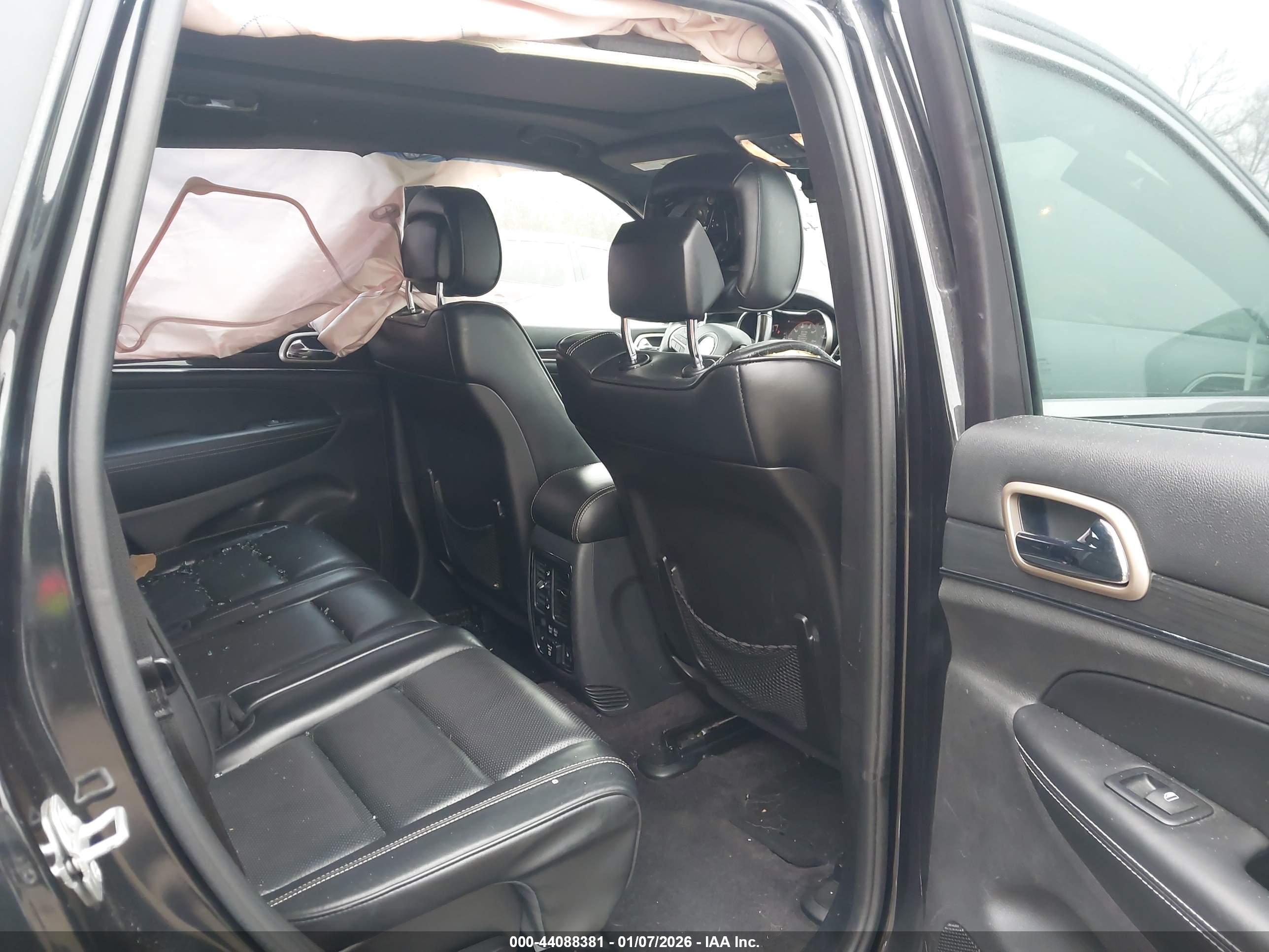 JEEP GRAND image 8