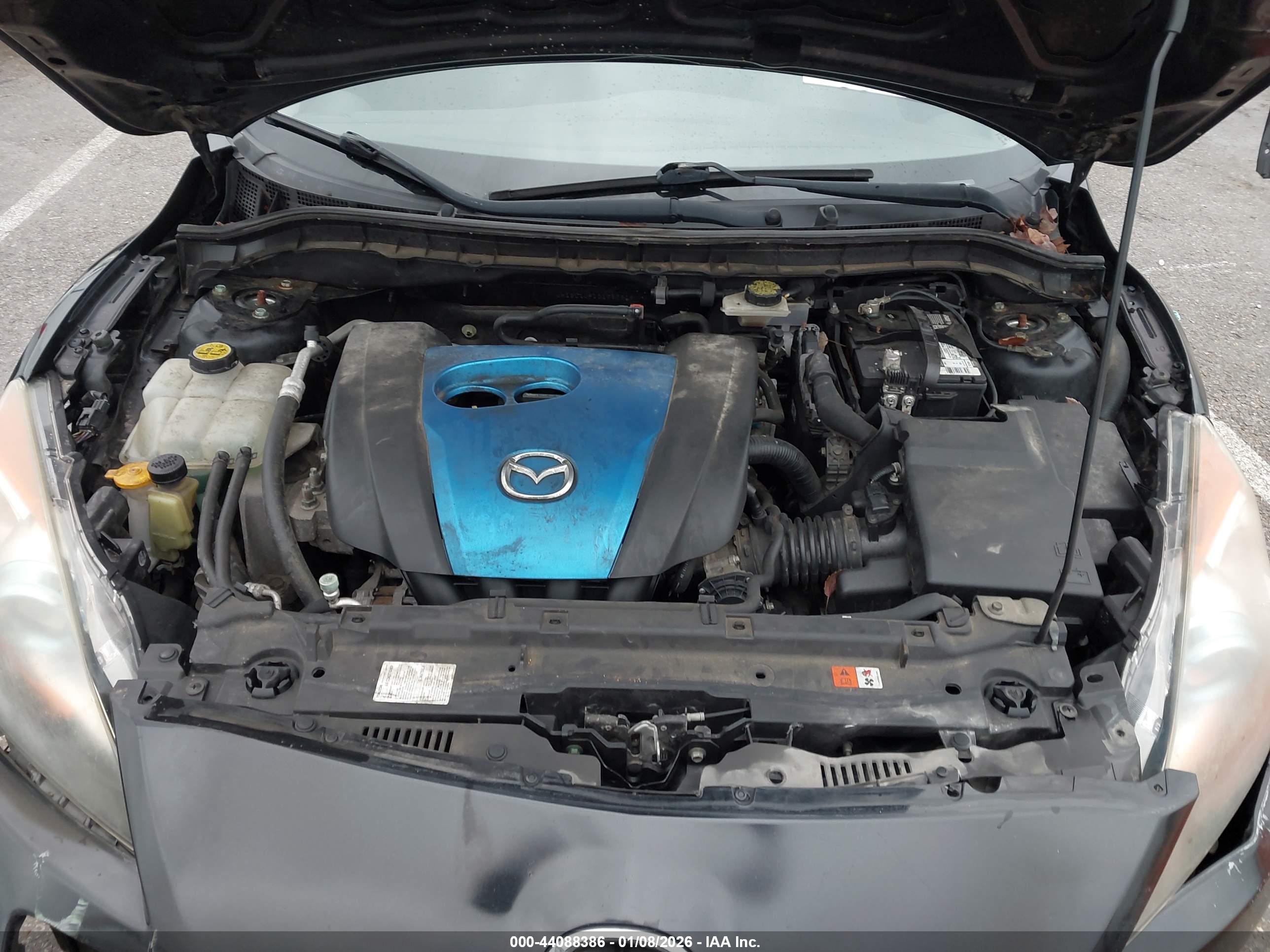 MAZDA MAZDA3 image 10