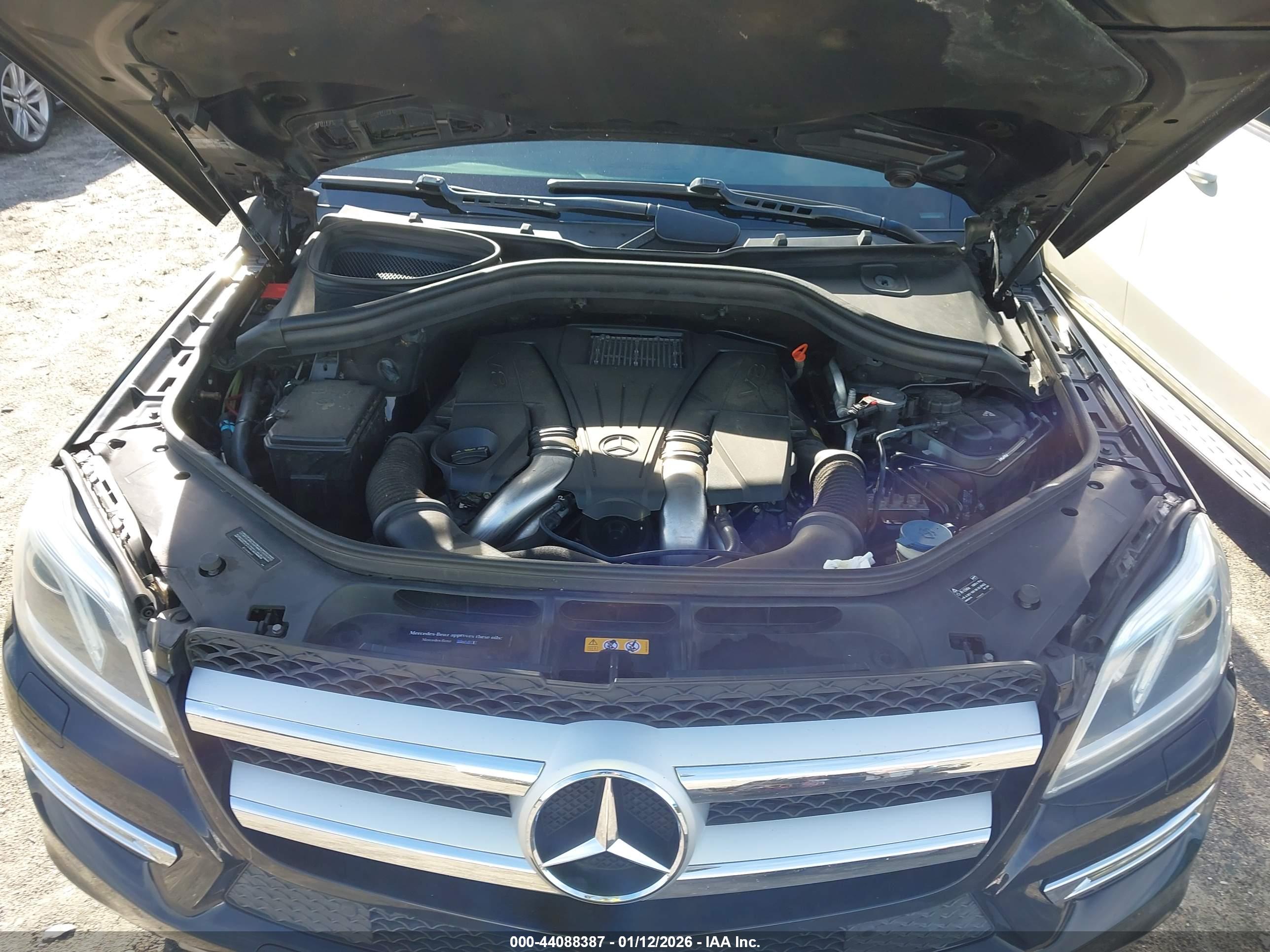 MERCEDES-BENZ GL image 10