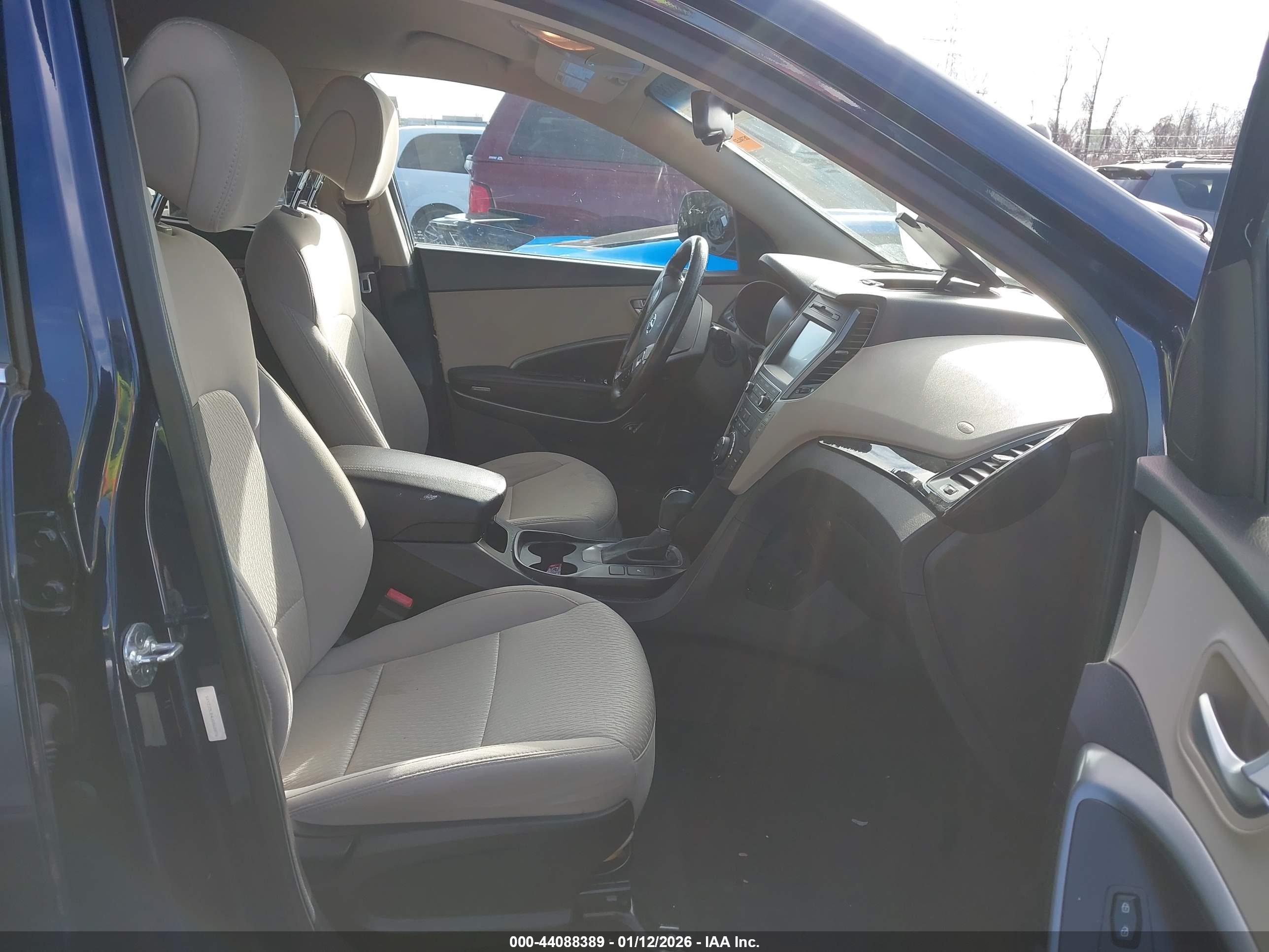 HYUNDAI SANTA image 5
