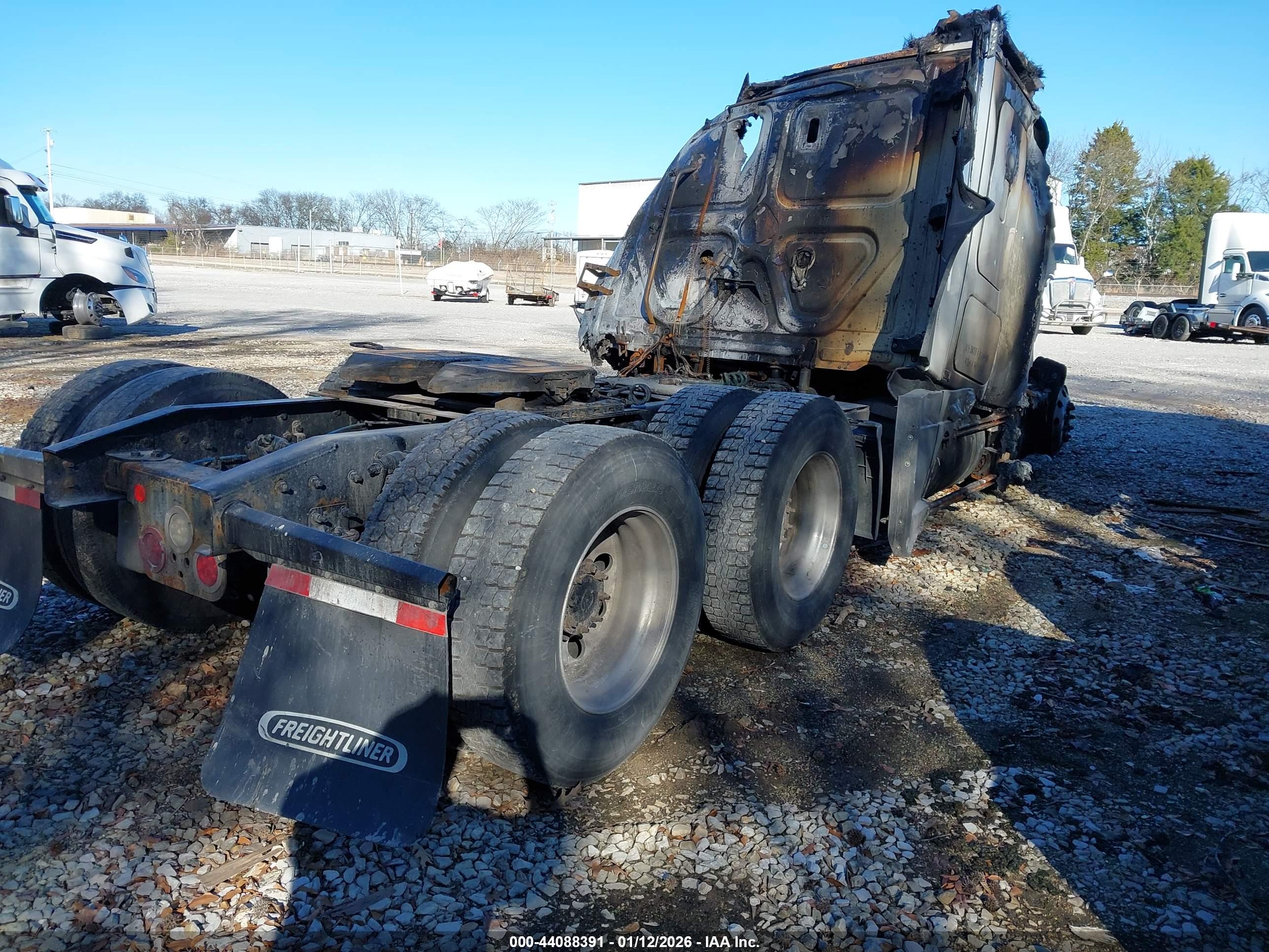 FREIGHTLINER NEW image 4