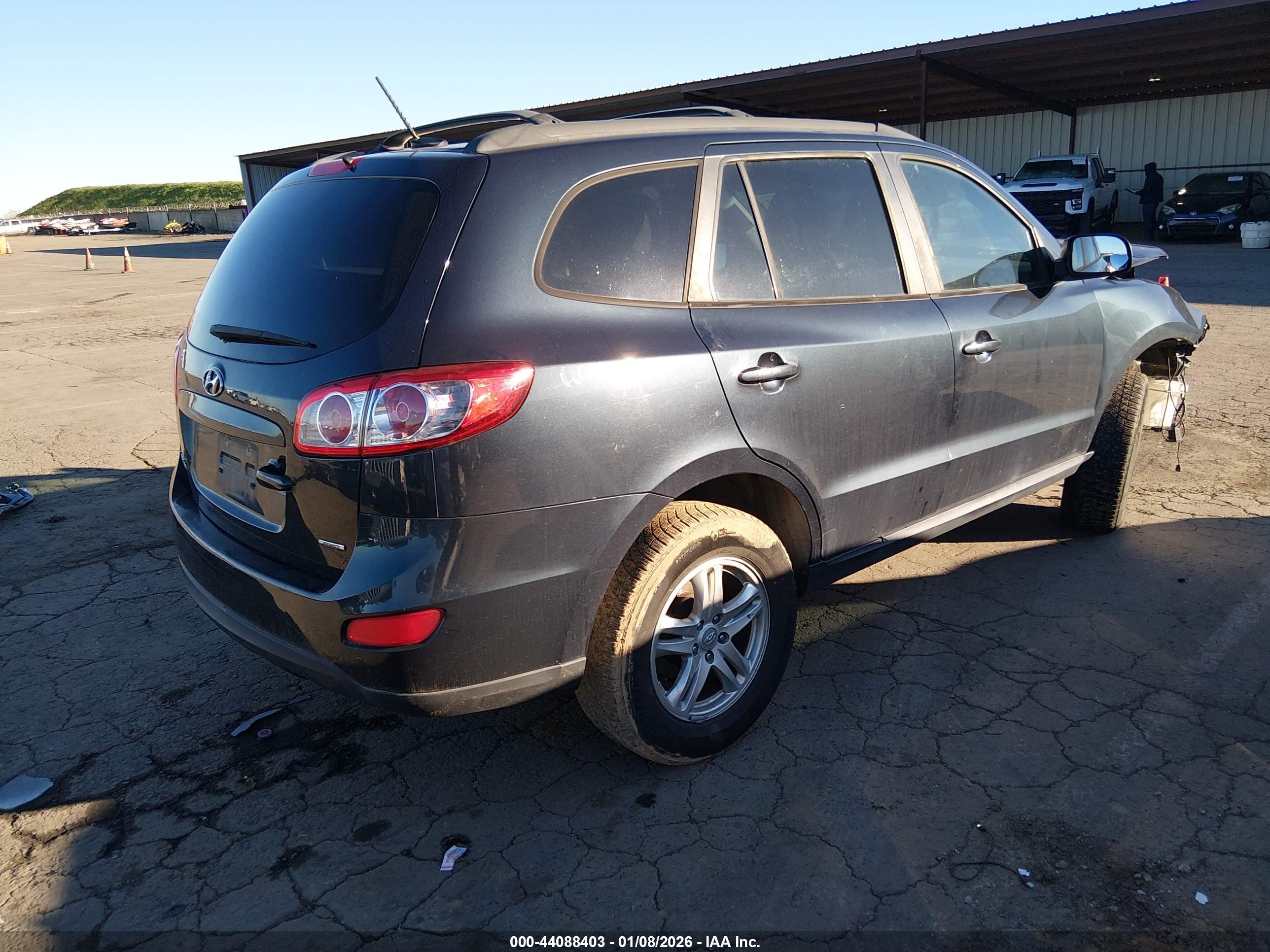 HYUNDAI SANTA image 4