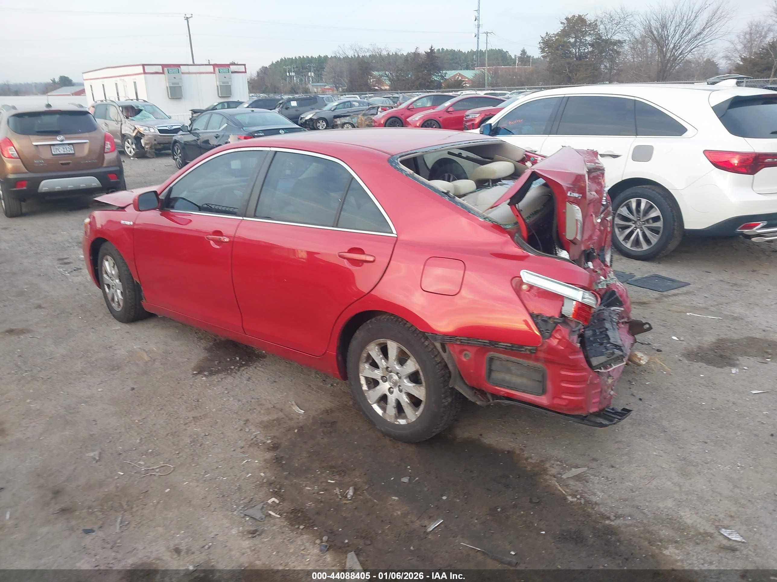 TOYOTA CAMRY image 3