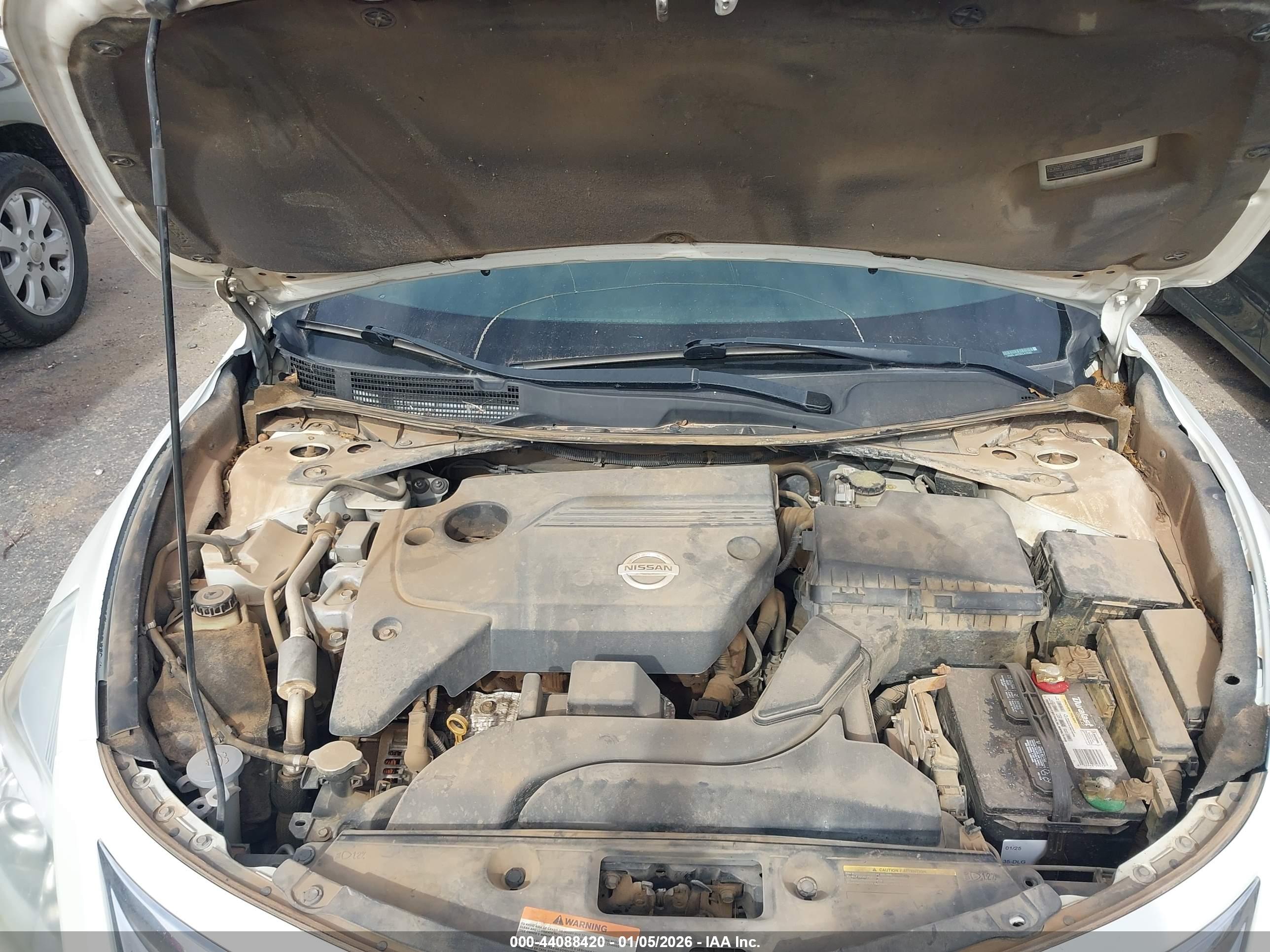 NISSAN ALTIMA image 10