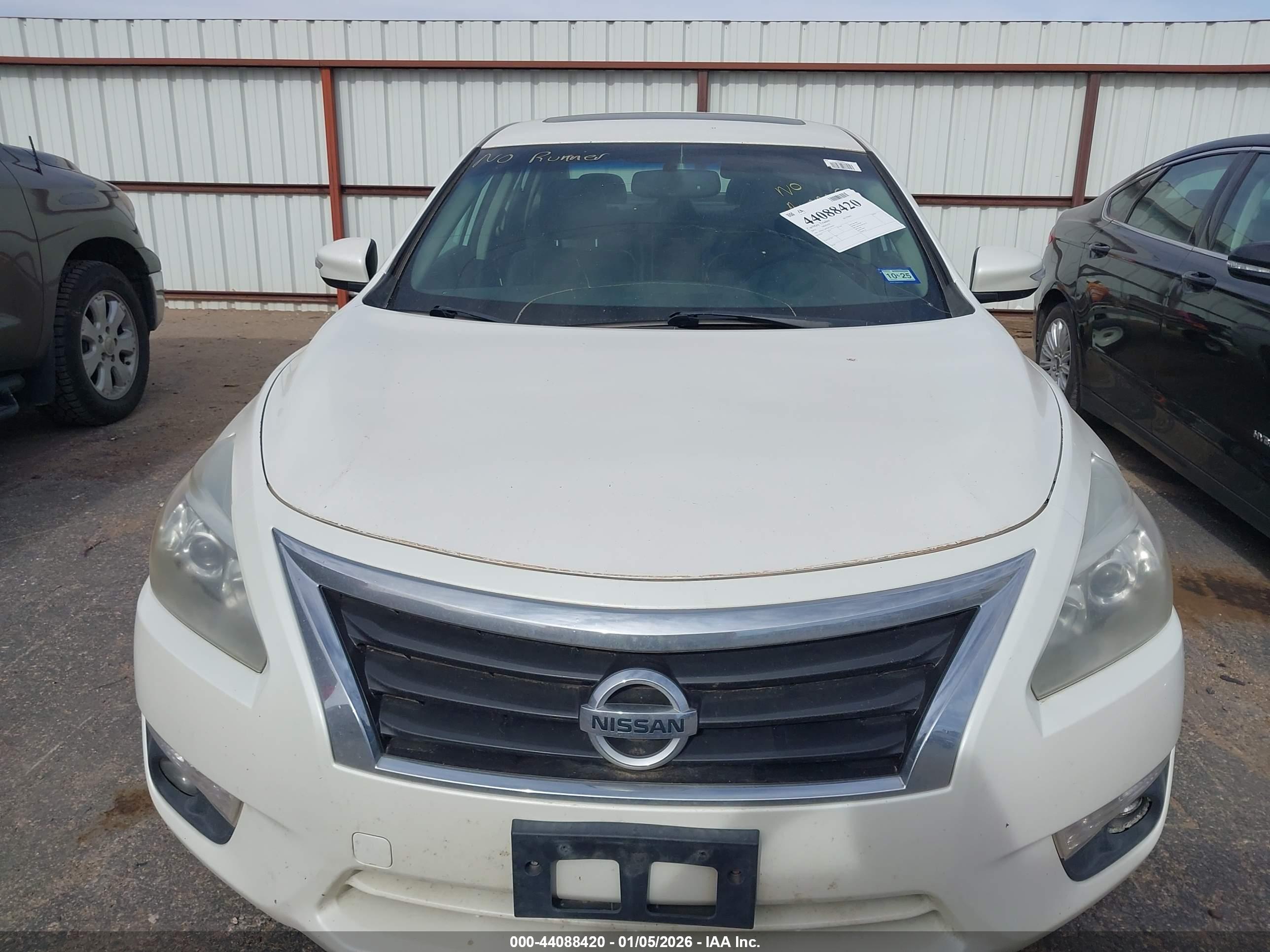 NISSAN ALTIMA image 6