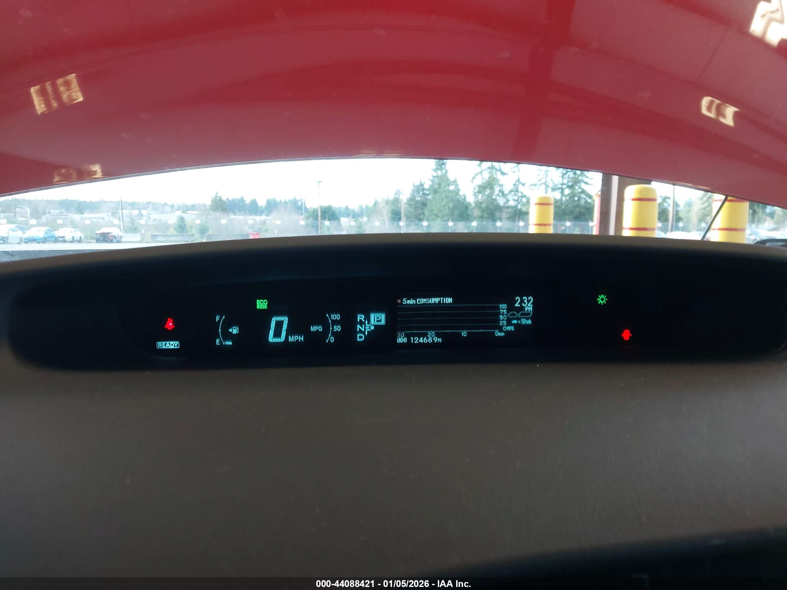 TOYOTA PRIUS image 7