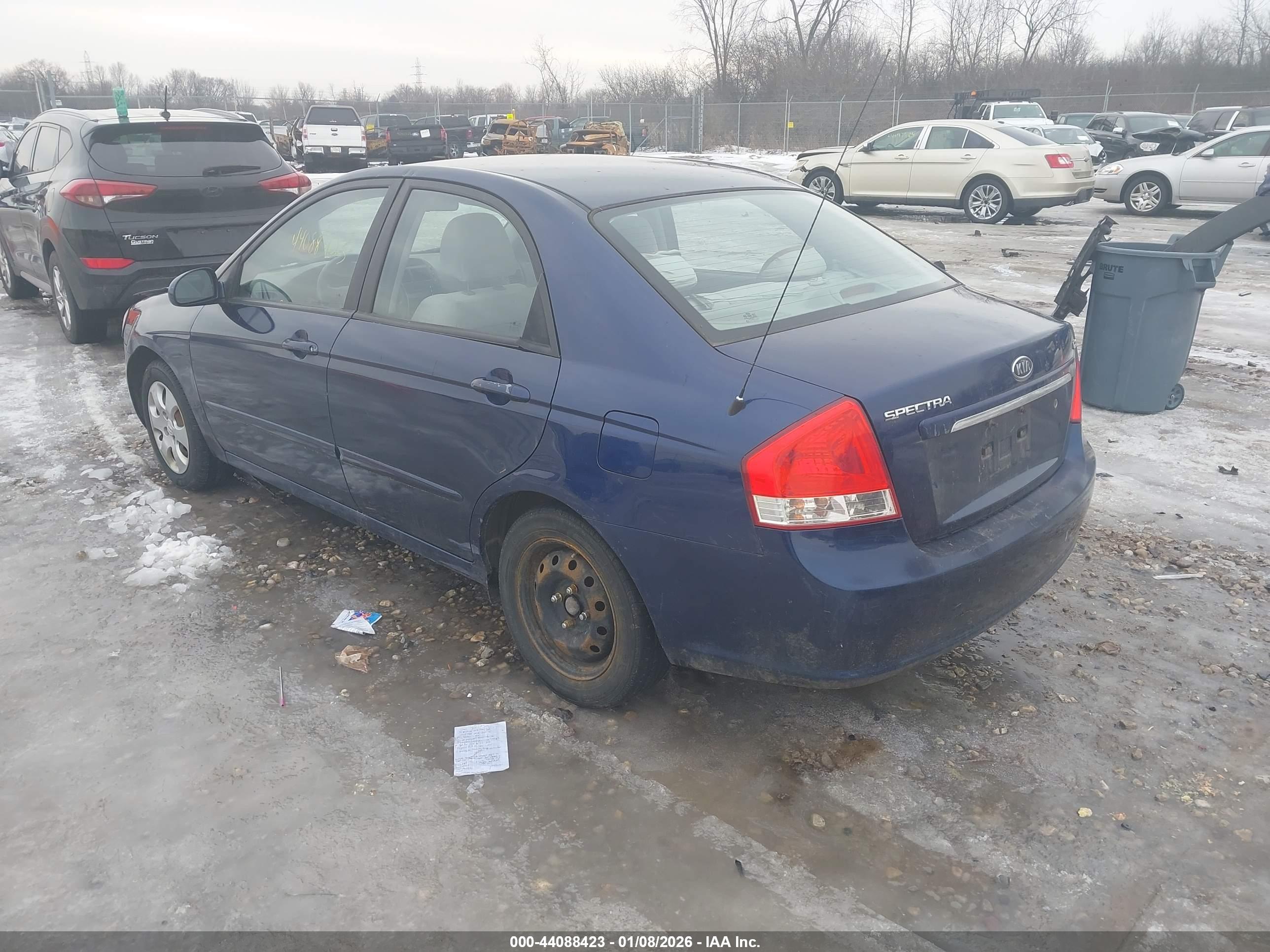 KIA SPECTRA image 3