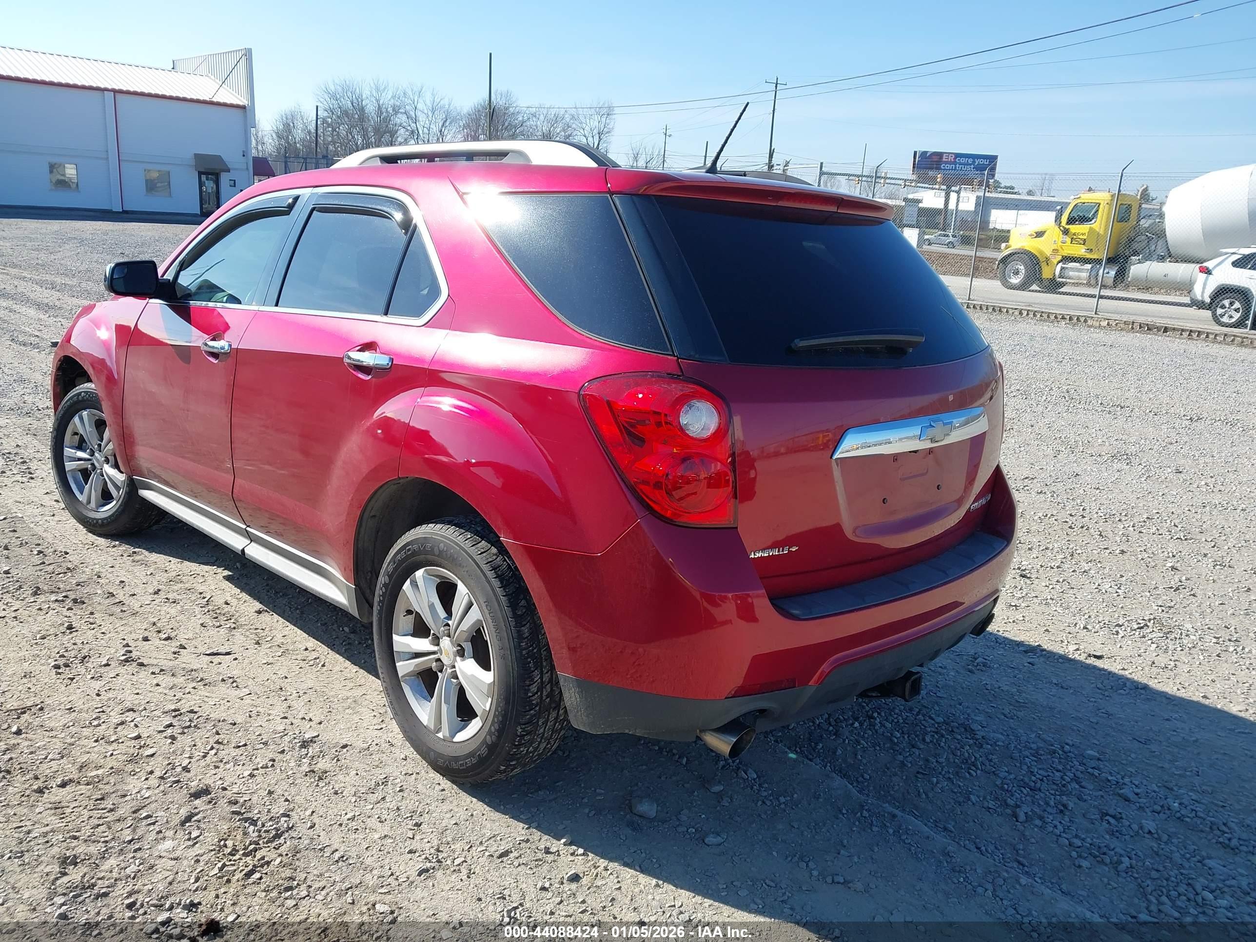 CHEVROLET EQUINOX image 3