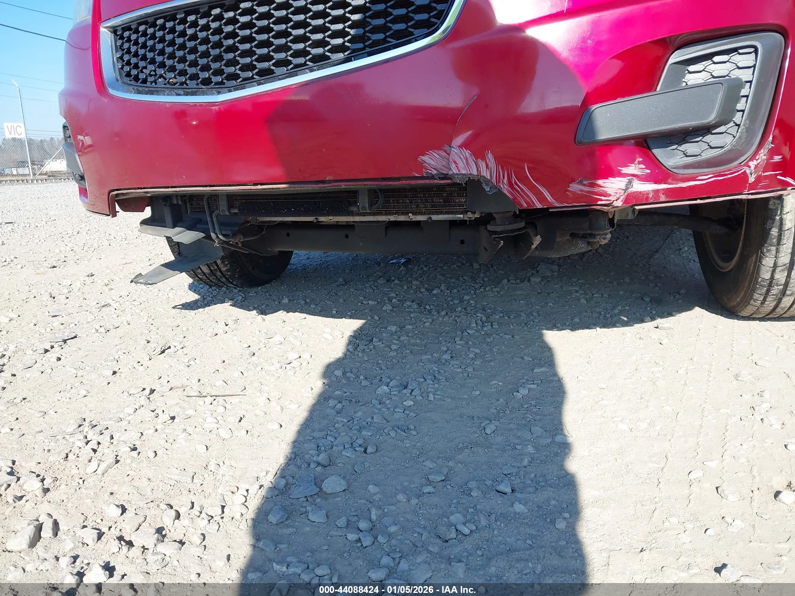 CHEVROLET EQUINOX image 6