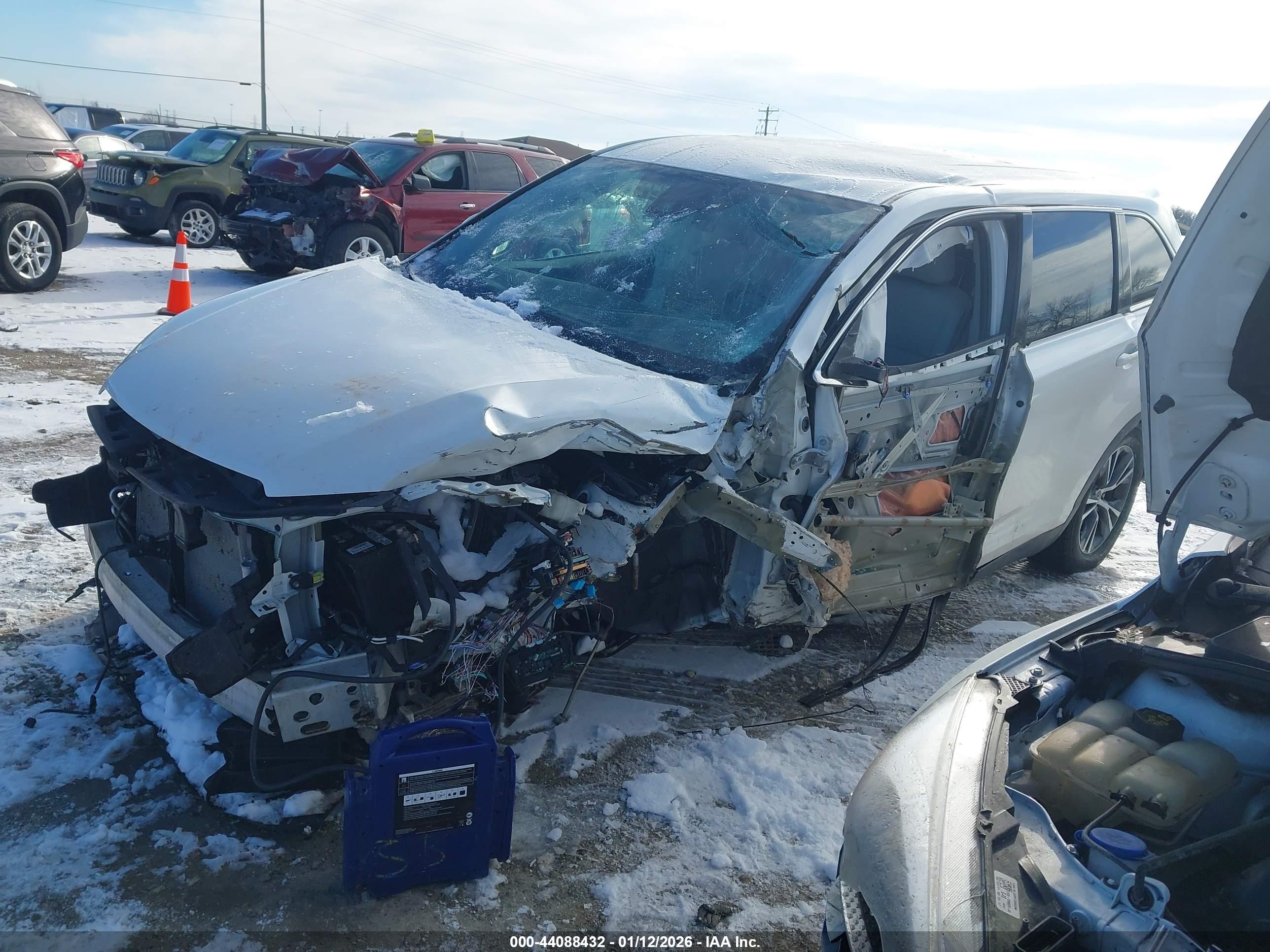 TOYOTA HIGHLANDER image 2