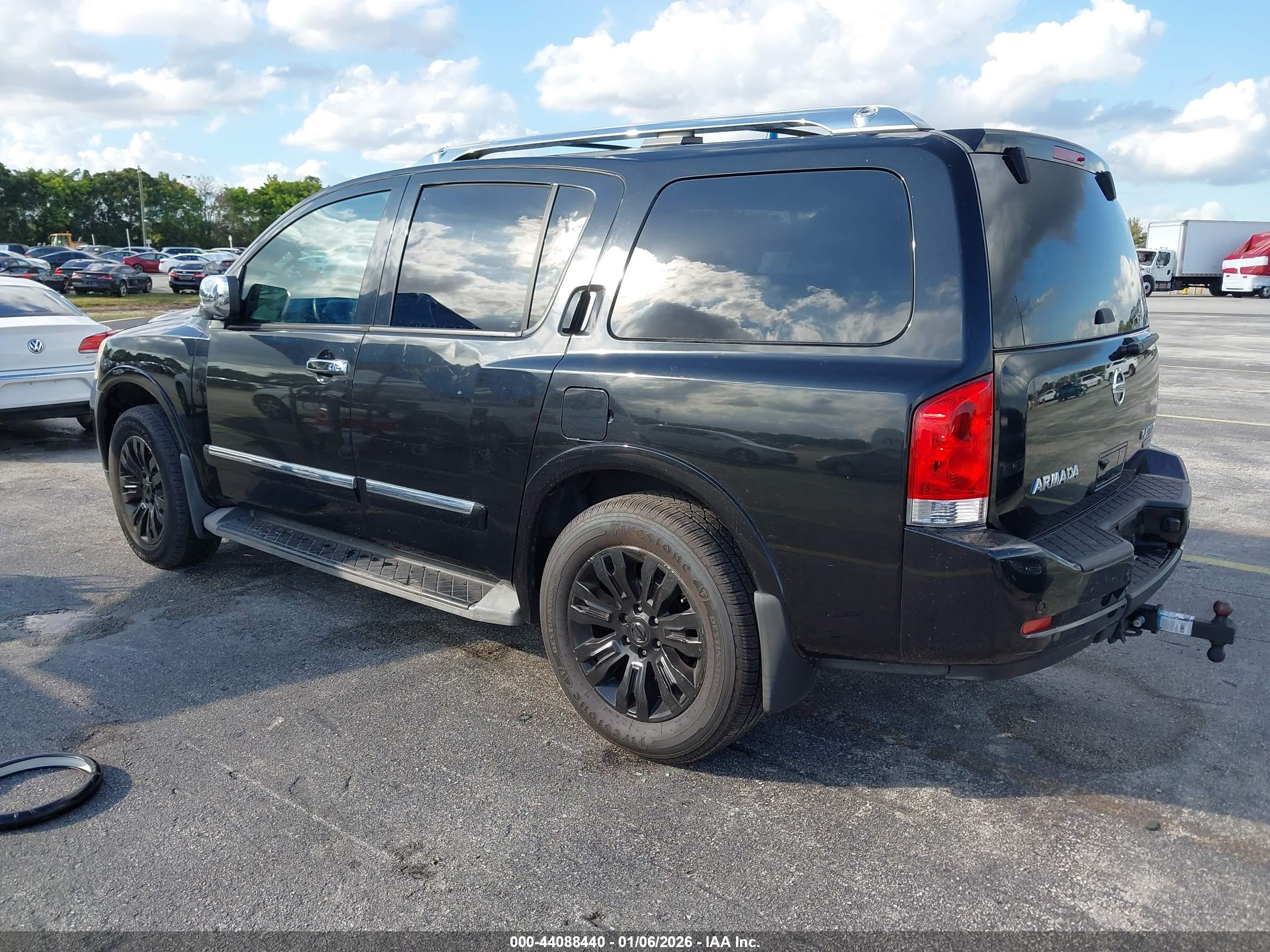 NISSAN ARMADA image 3