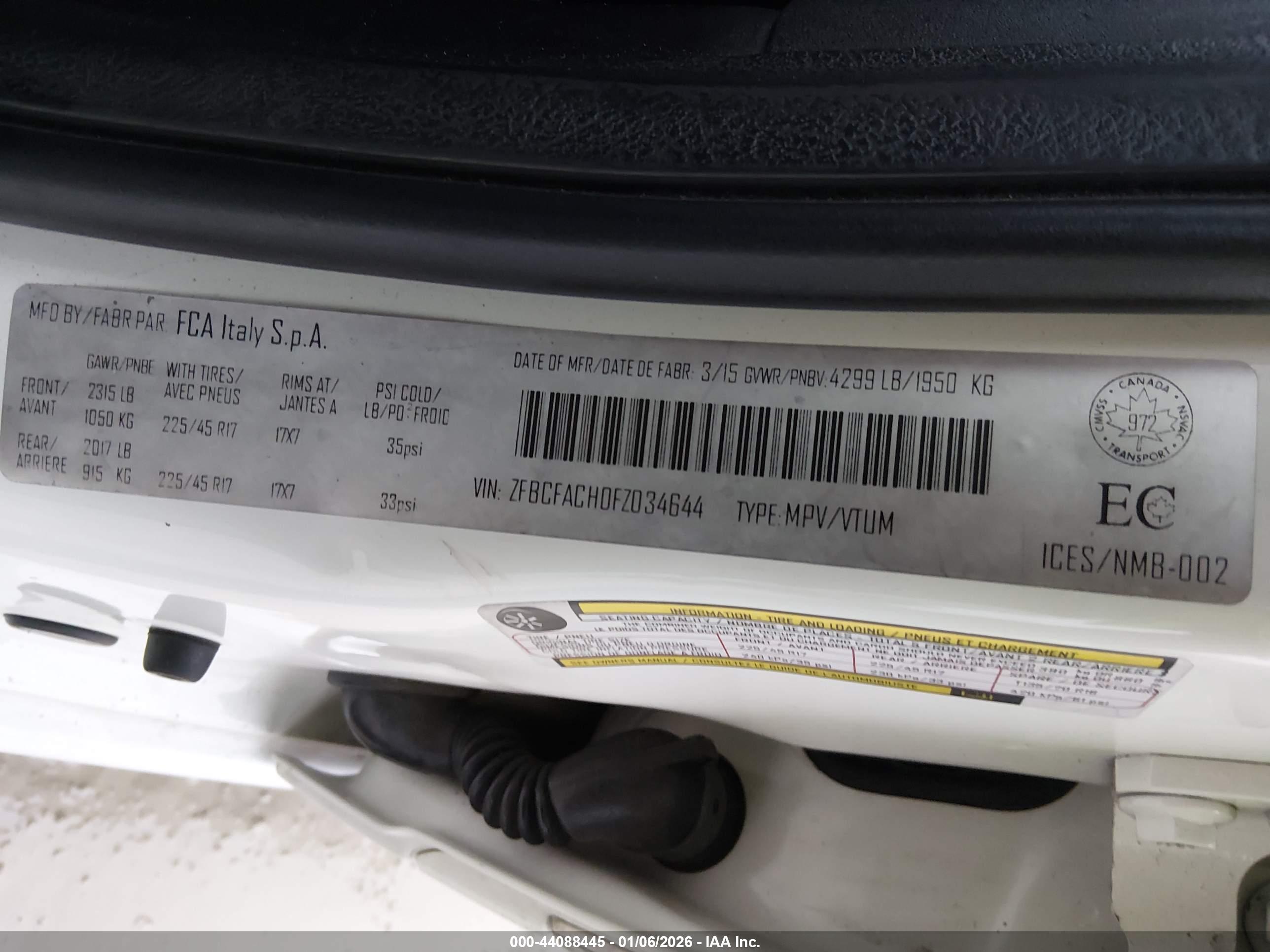 FIAT 500L image 9