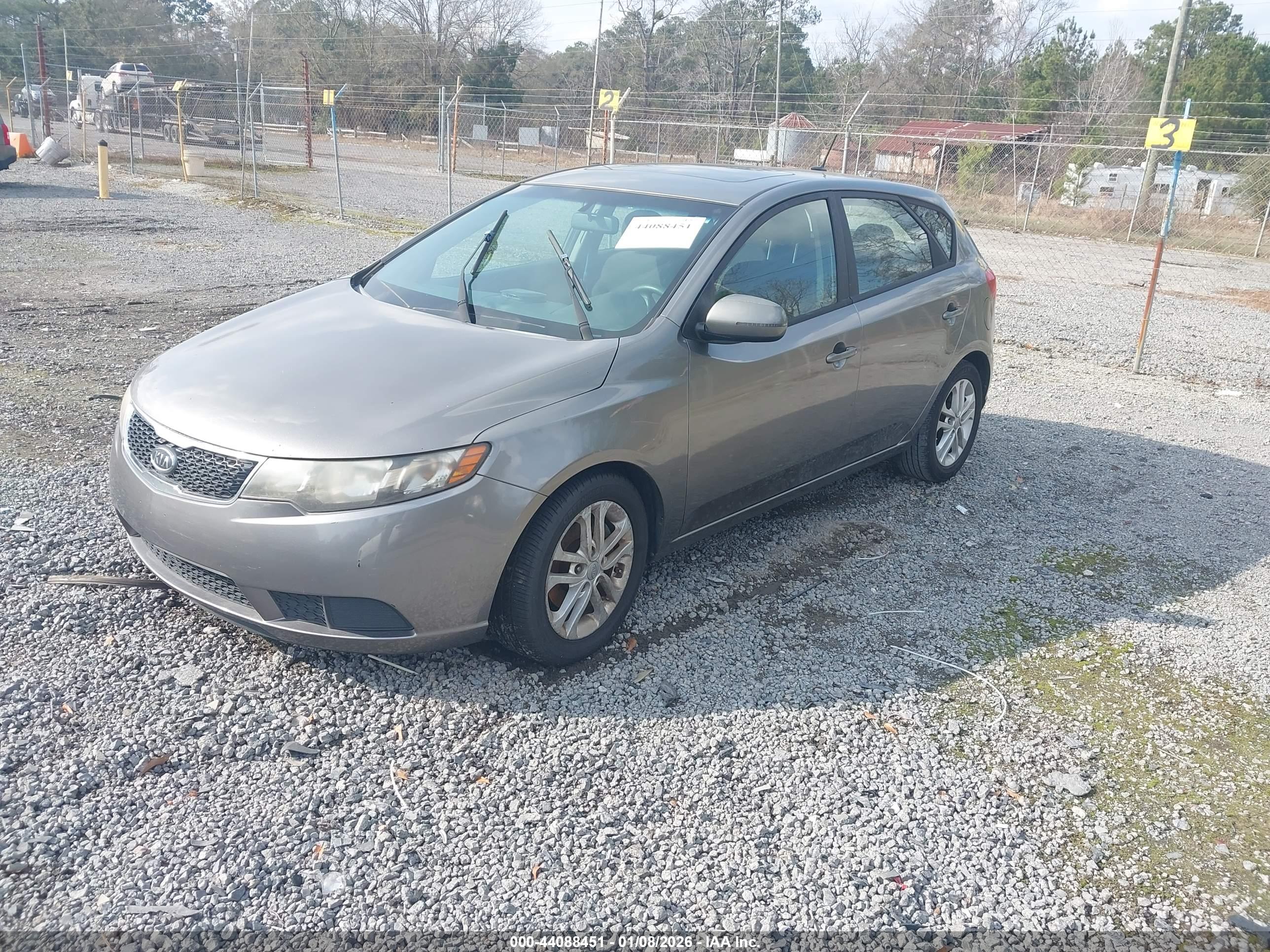 KIA FORTE image 2