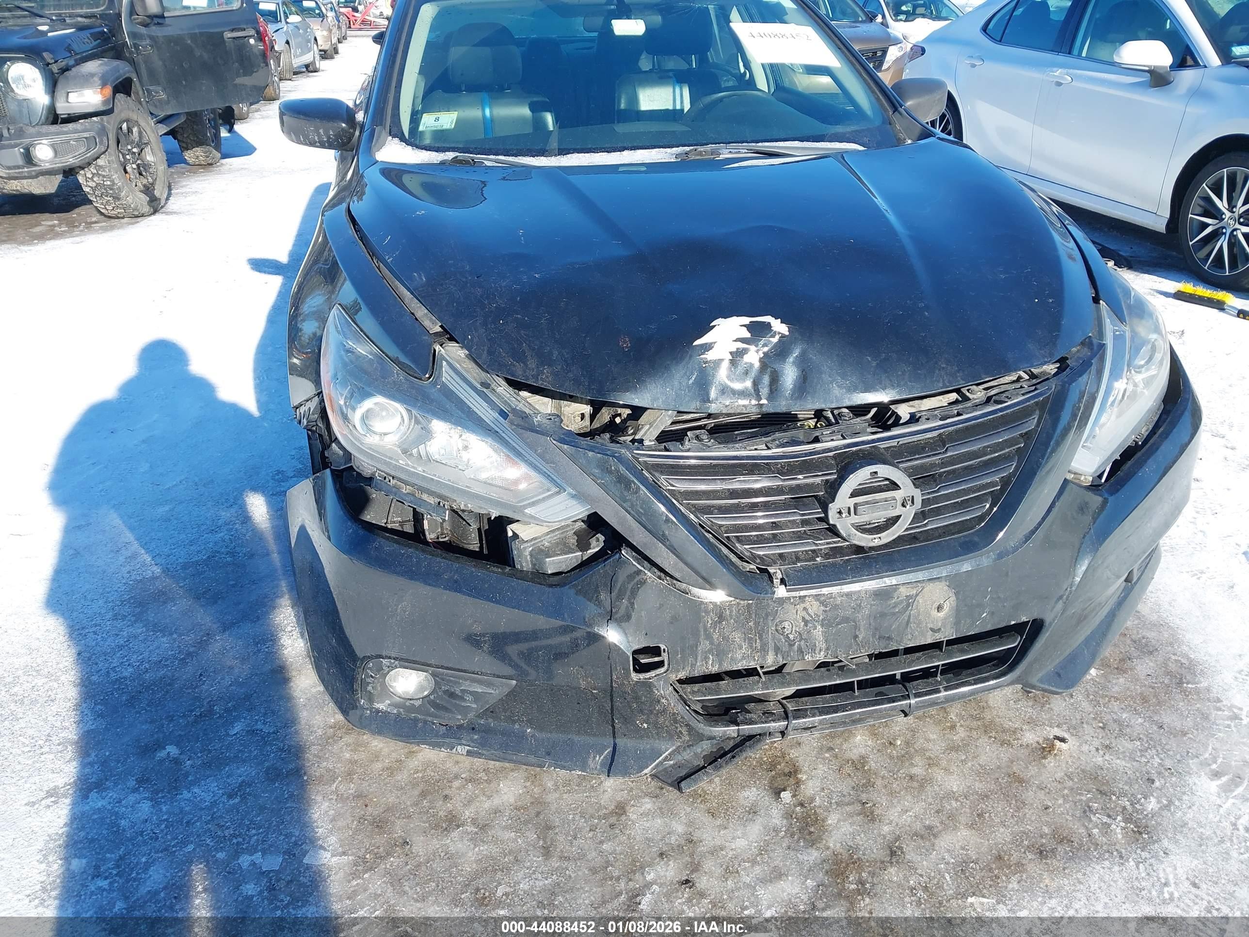 NISSAN ALTIMA image 6