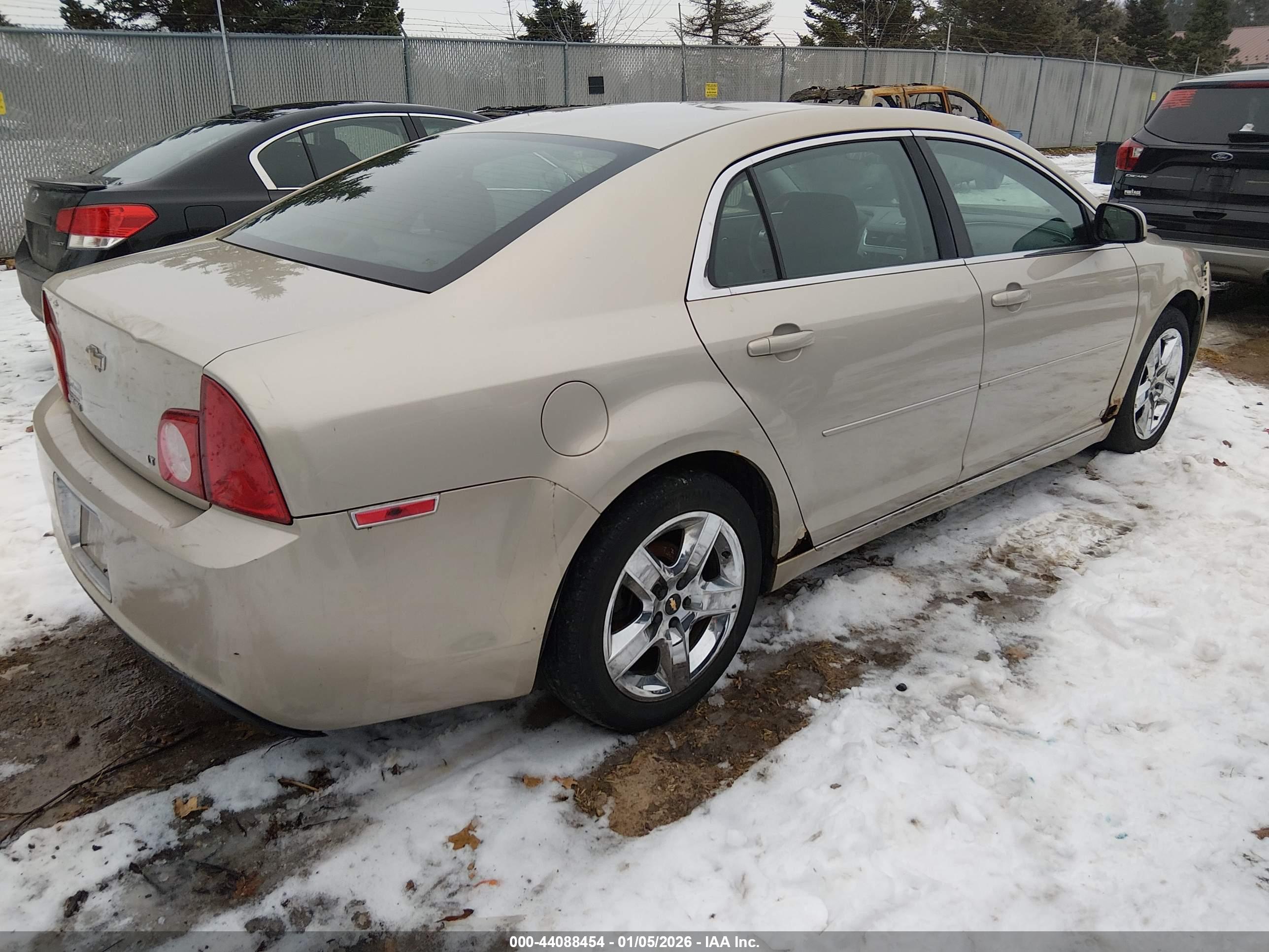 CHEVROLET MALIBU image 4