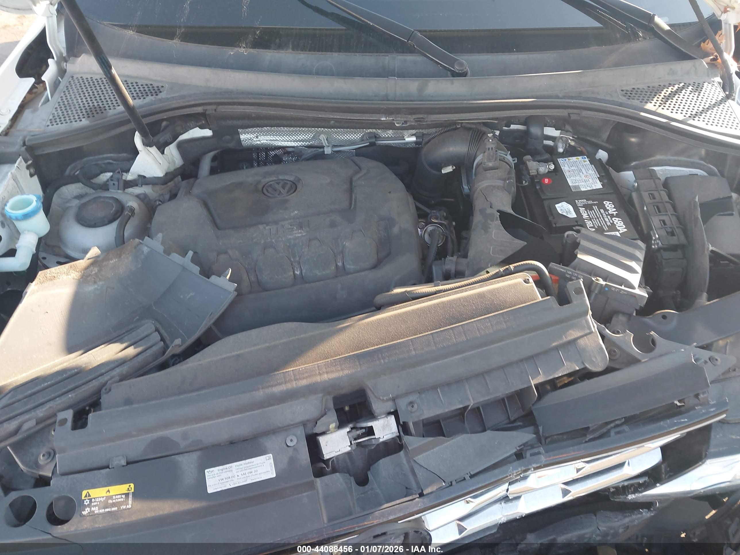 VOLKSWAGEN TIGUAN image 10