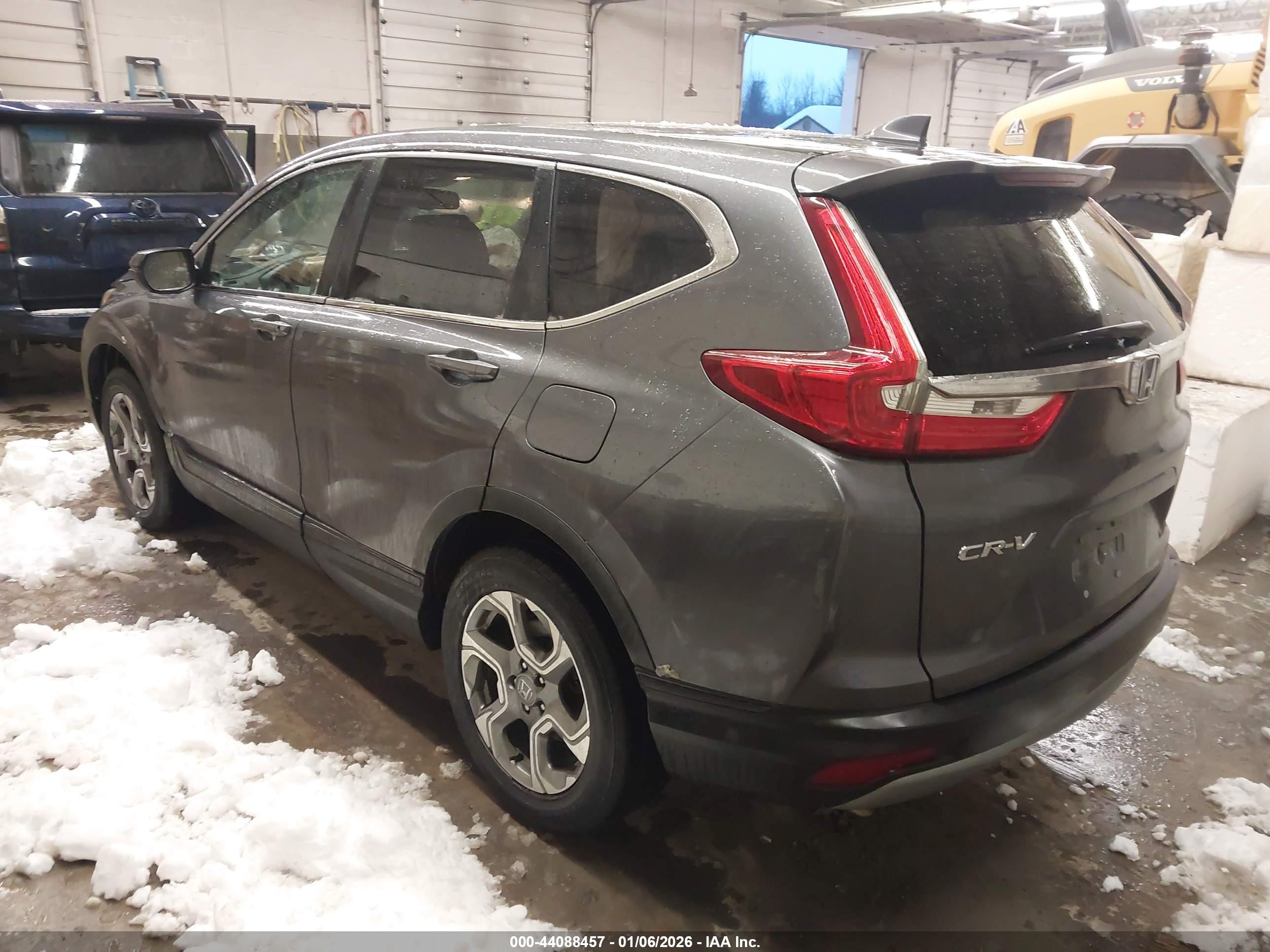HONDA CR-V image 3