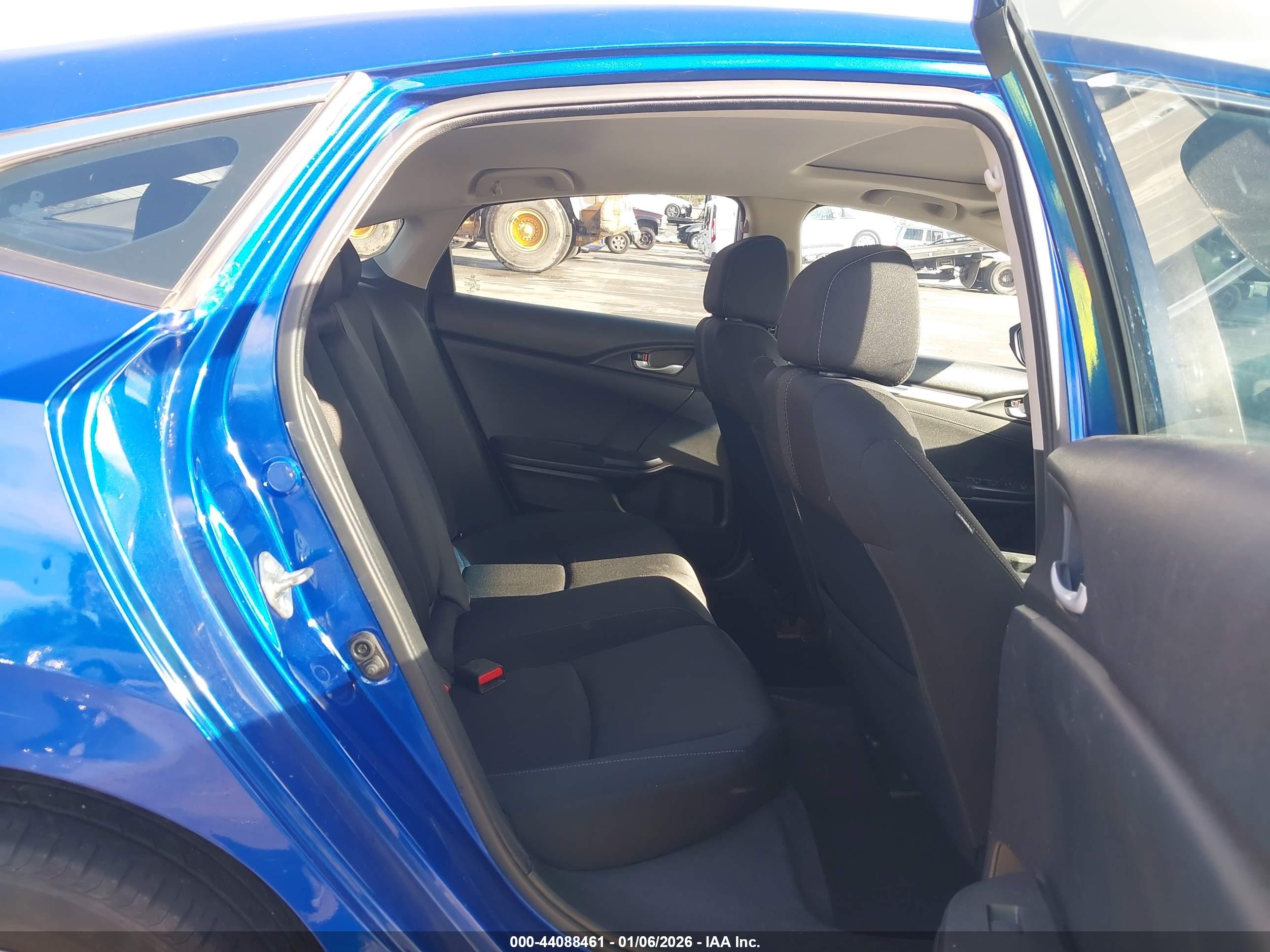 HONDA CIVIC image 8