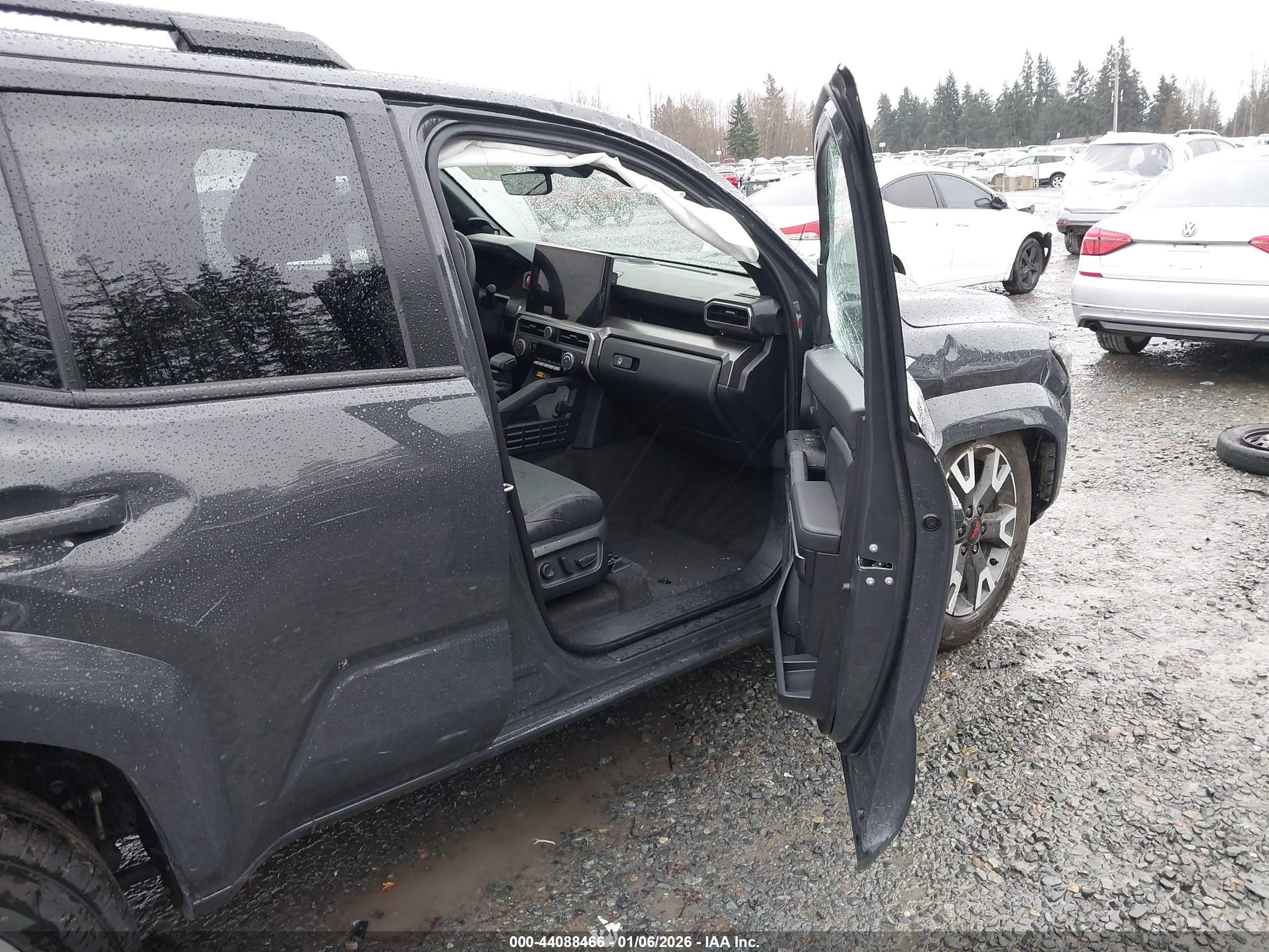 TOYOTA 4RUNNER image 5