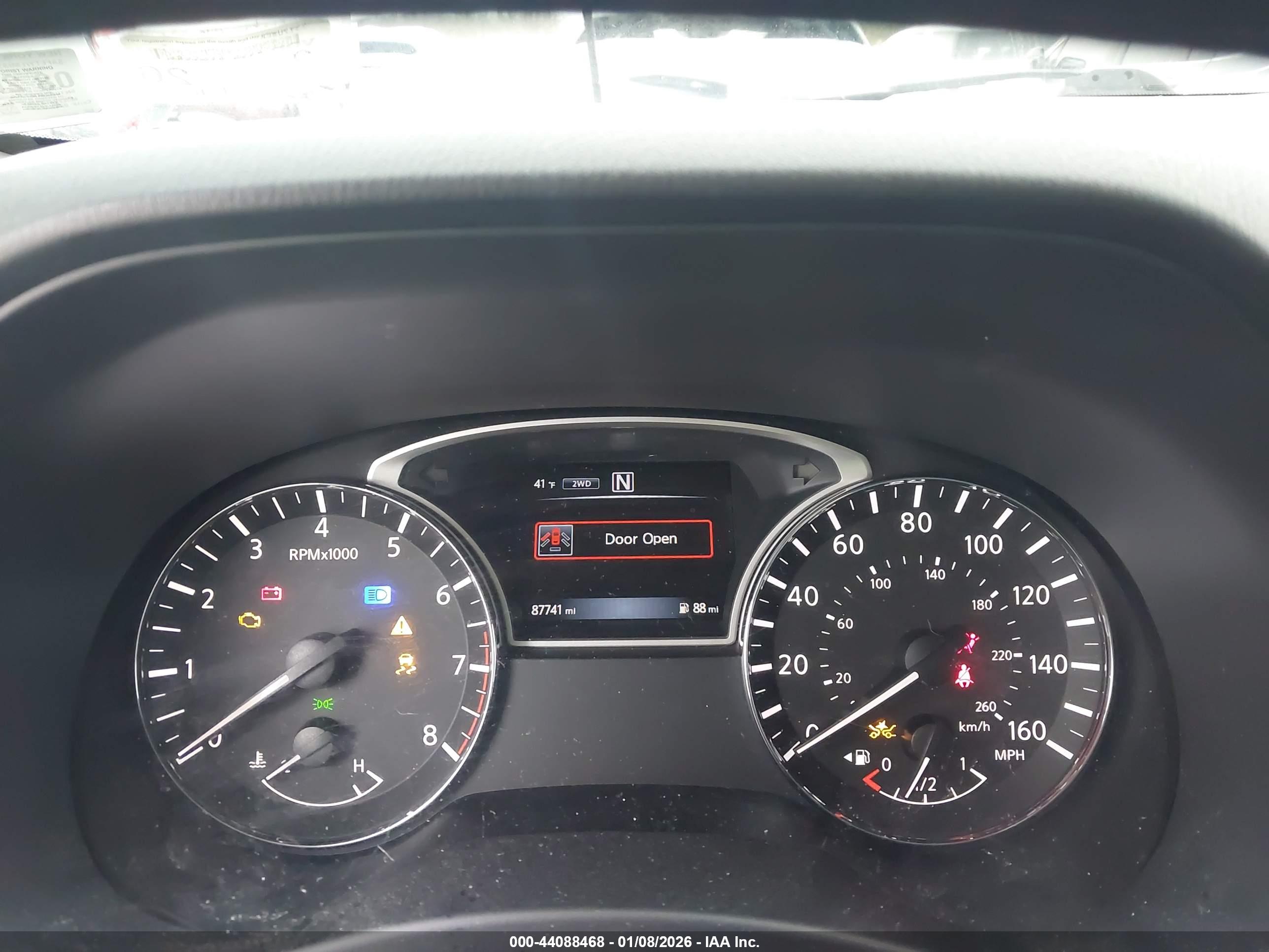 NISSAN PATHFINDER image 7