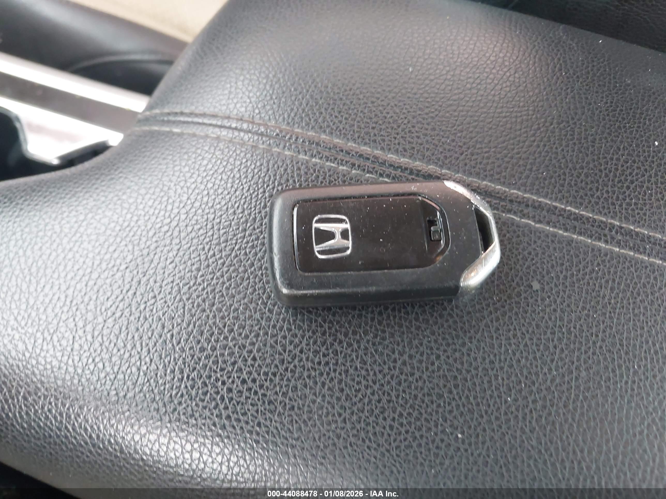 HONDA ACCORD image 11