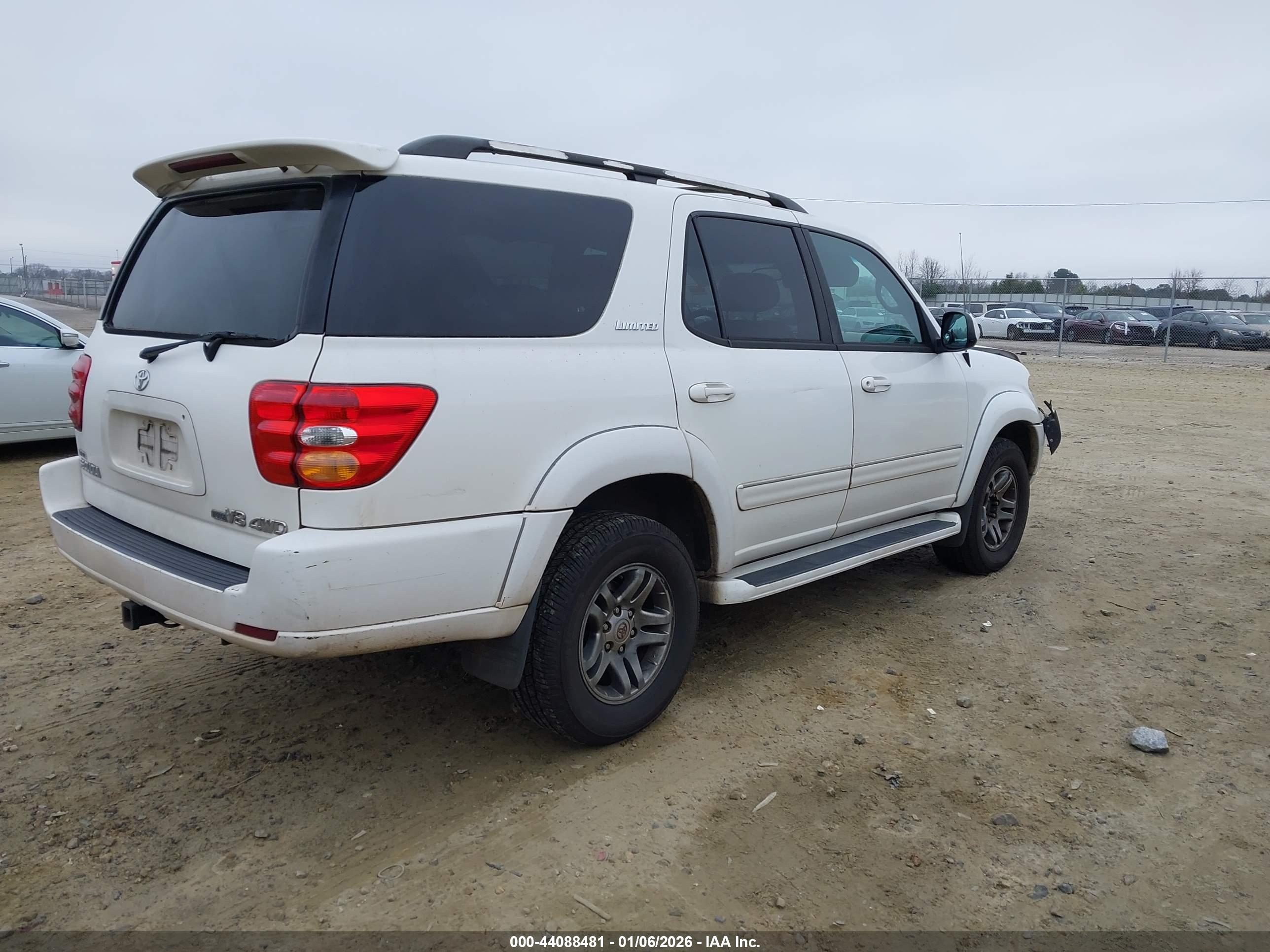 TOYOTA SEQUOIA image 4