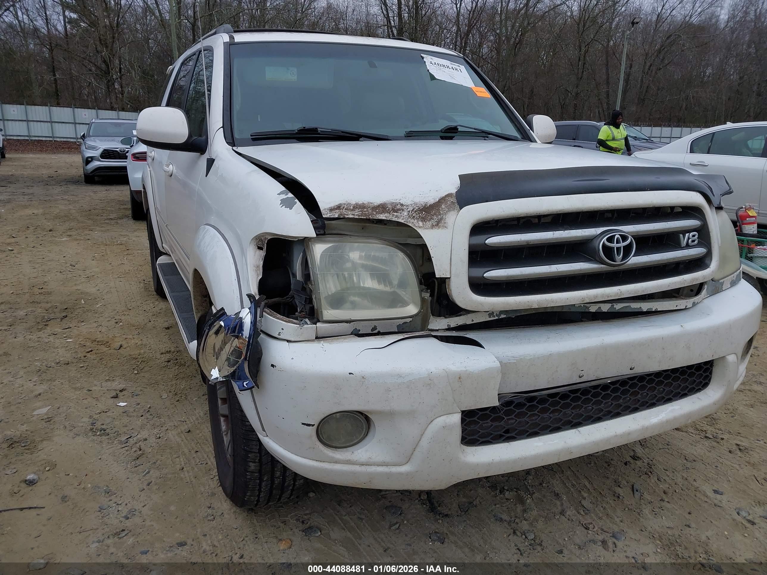 TOYOTA SEQUOIA image 6