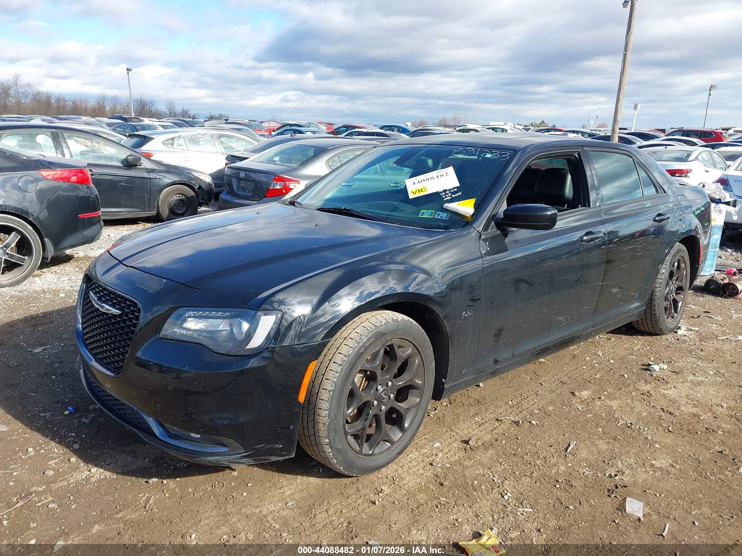 CHRYSLER 300 image 2