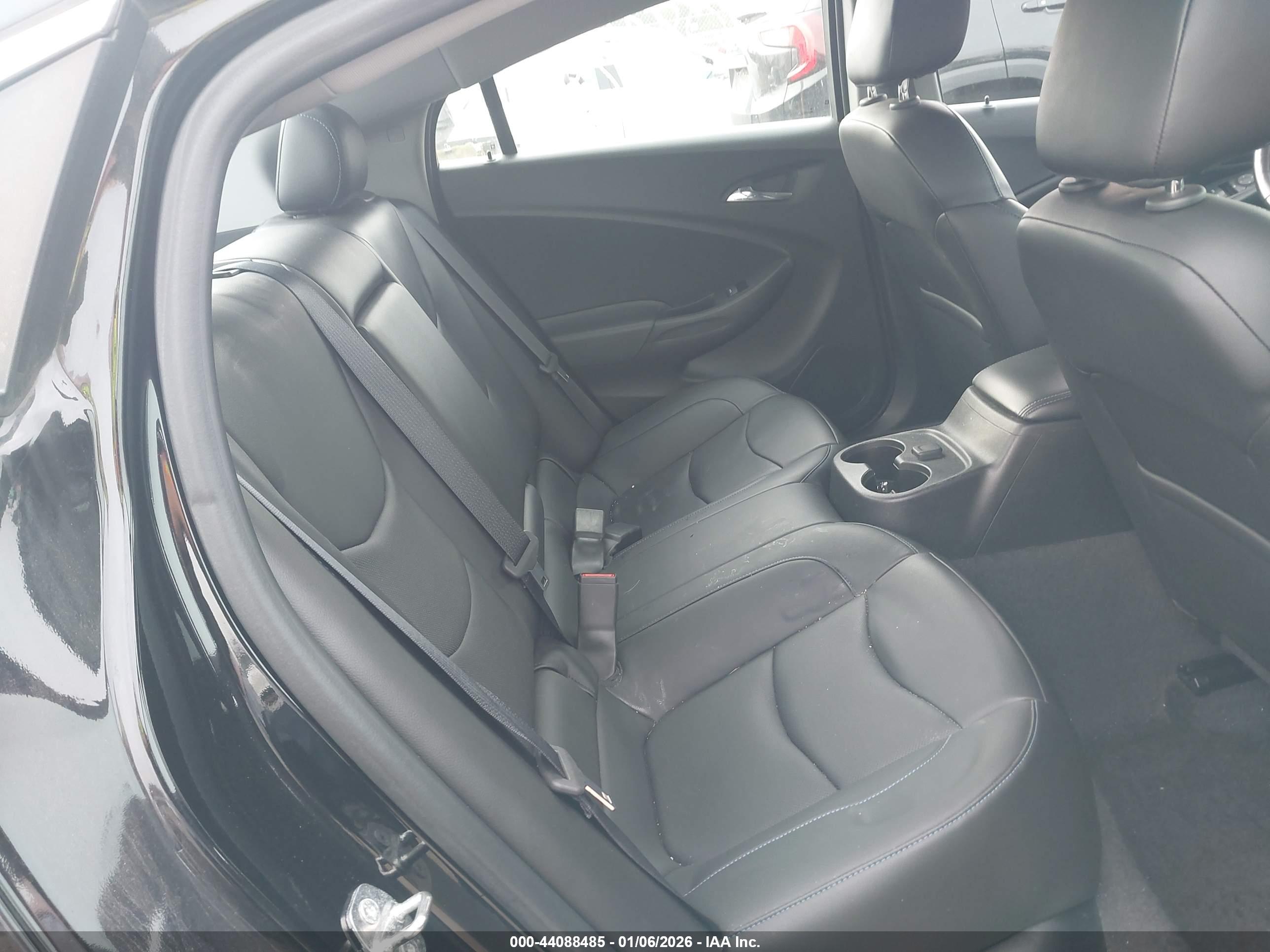 CHEVROLET VOLT image 8