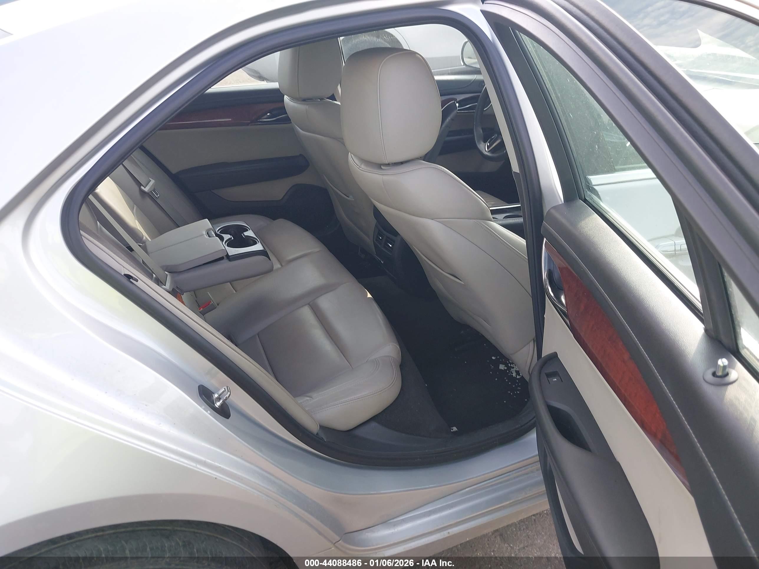CADILLAC ATS image 8