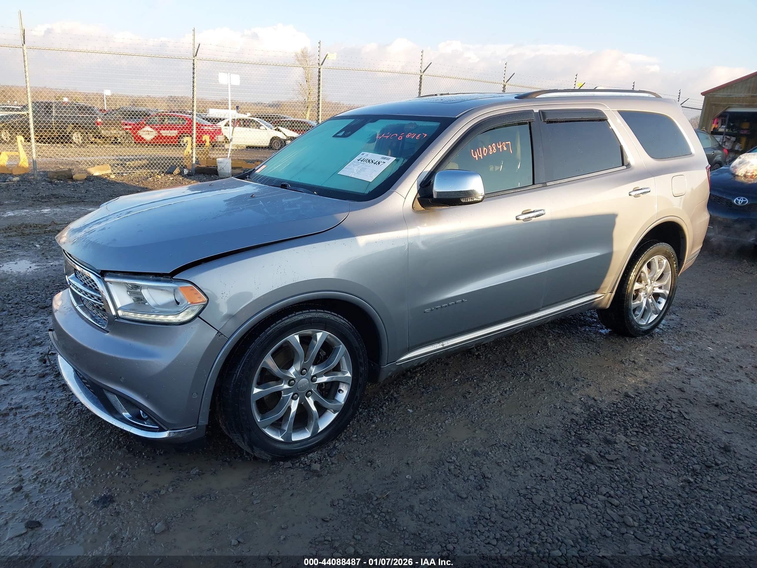 DODGE DURANGO image 2