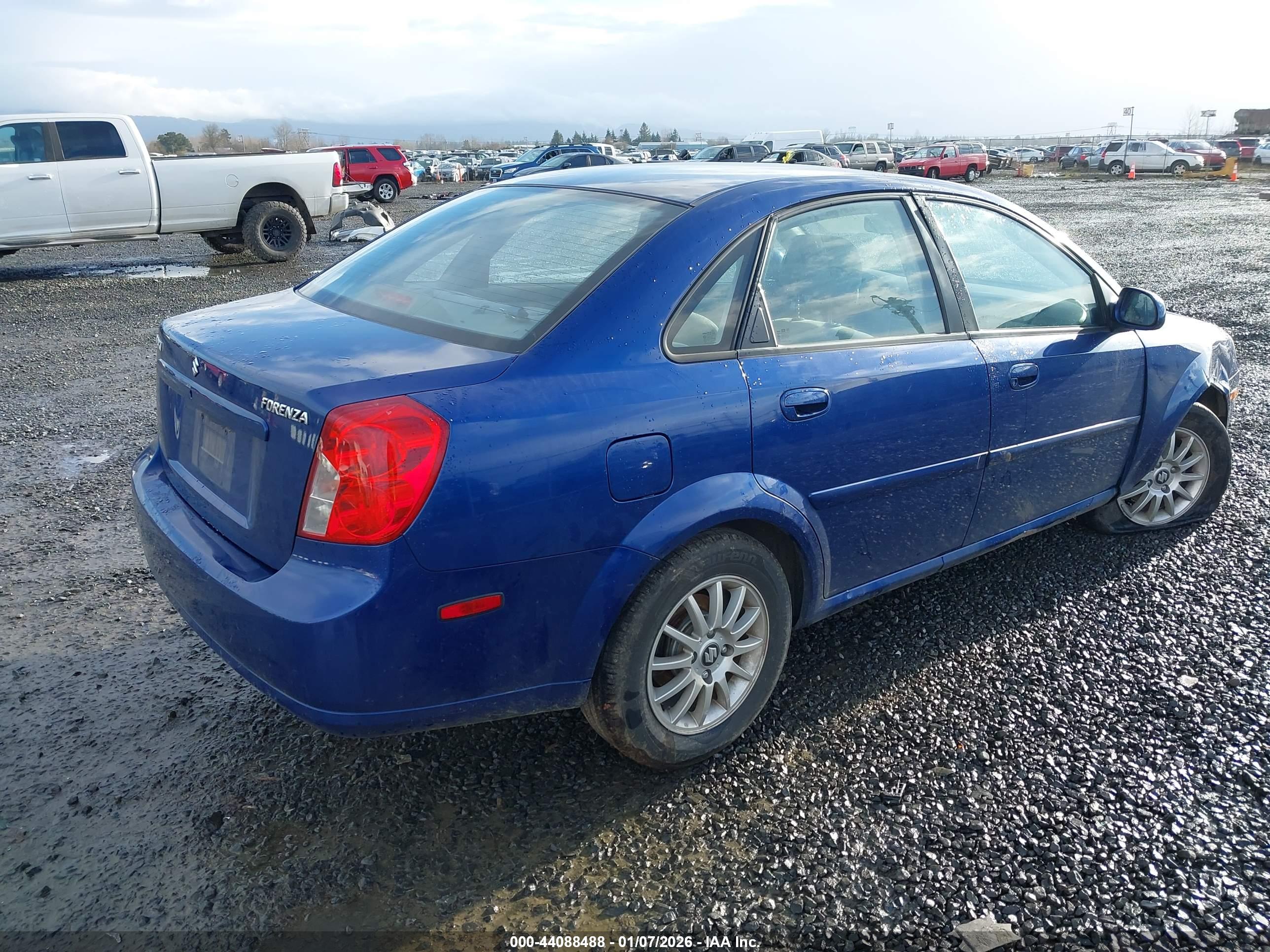 SUZUKI FORENZA image 4