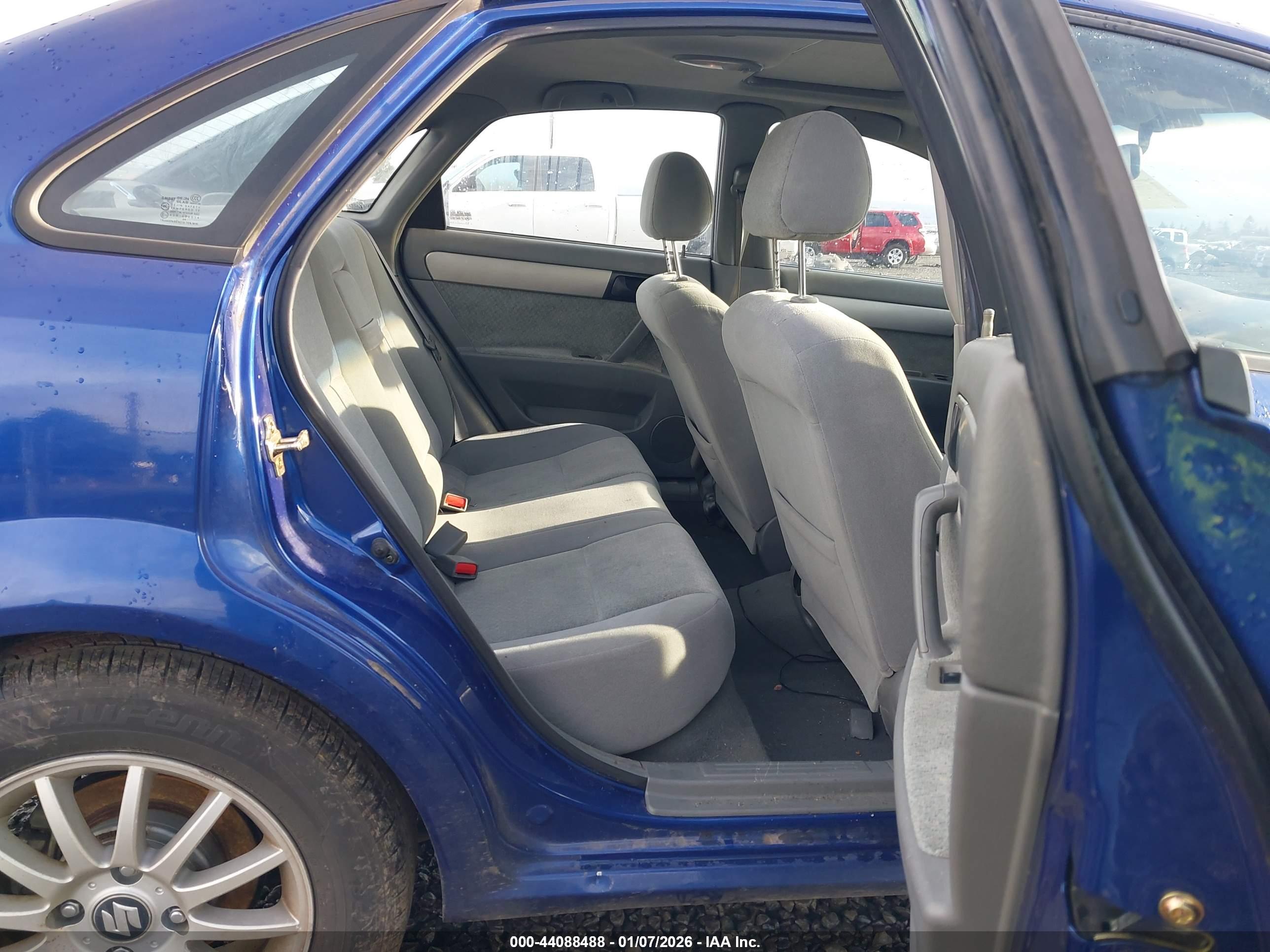 SUZUKI FORENZA image 8