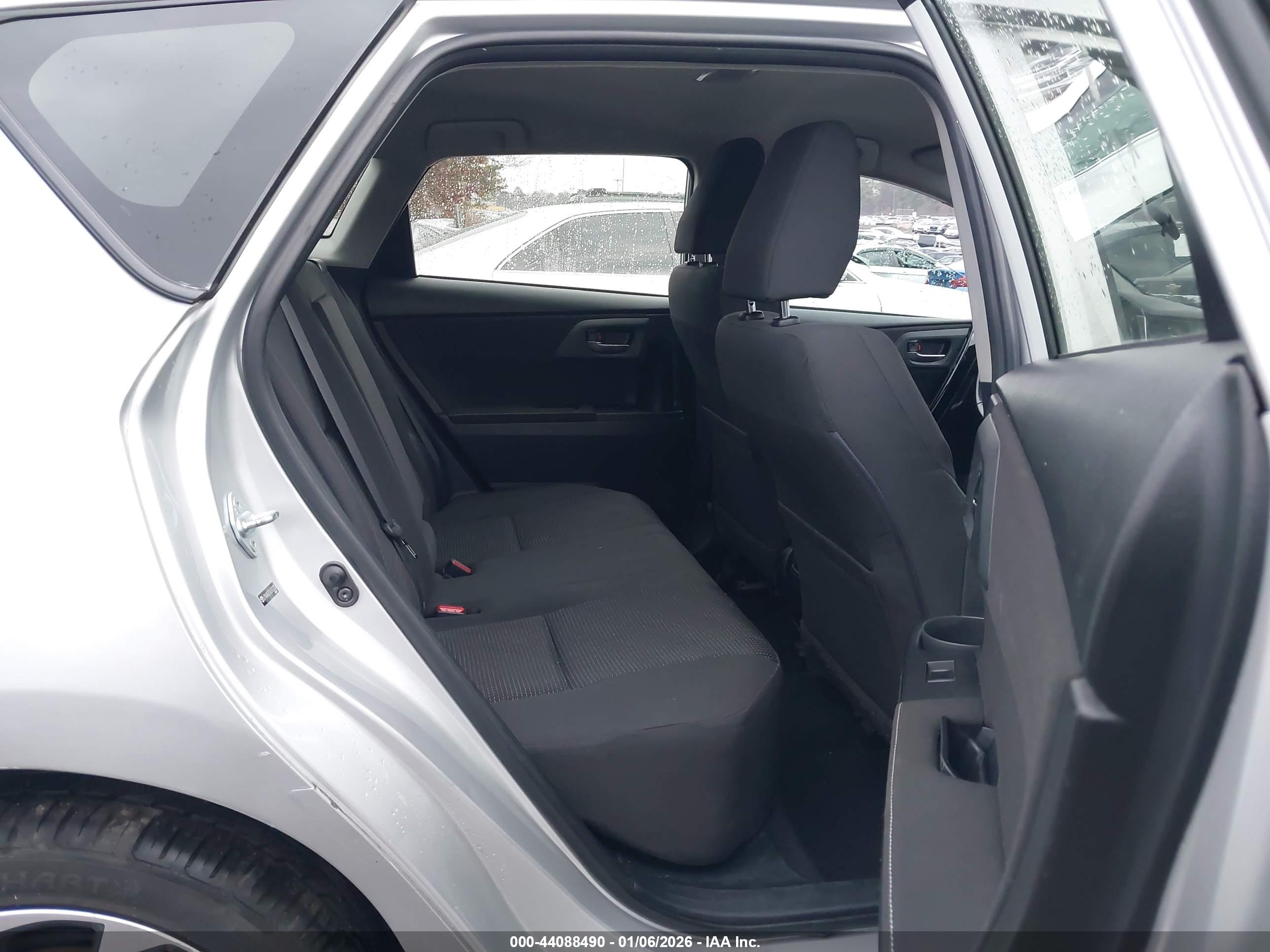 SCION IM image 8