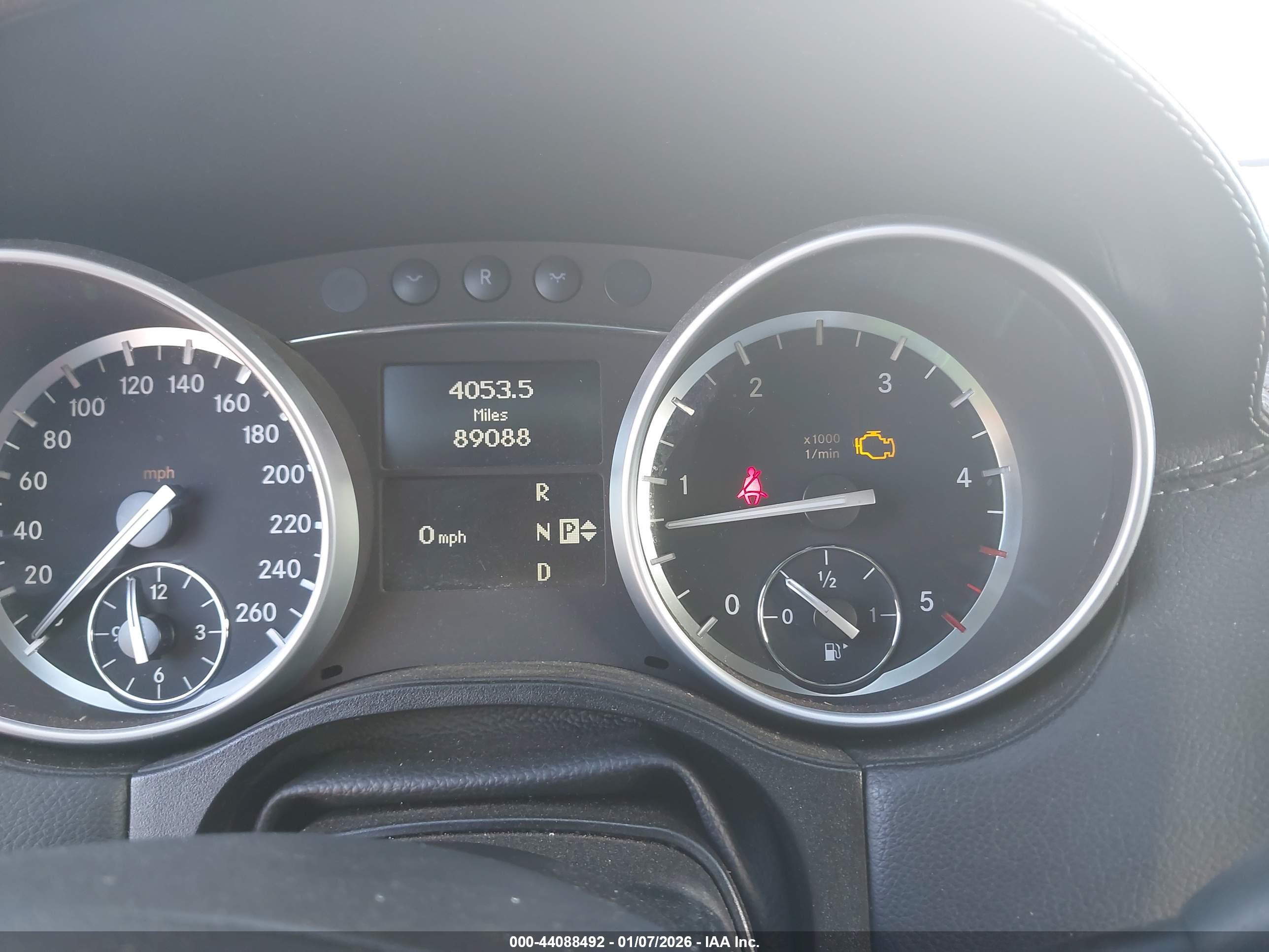 MERCEDES-BENZ GL image 7