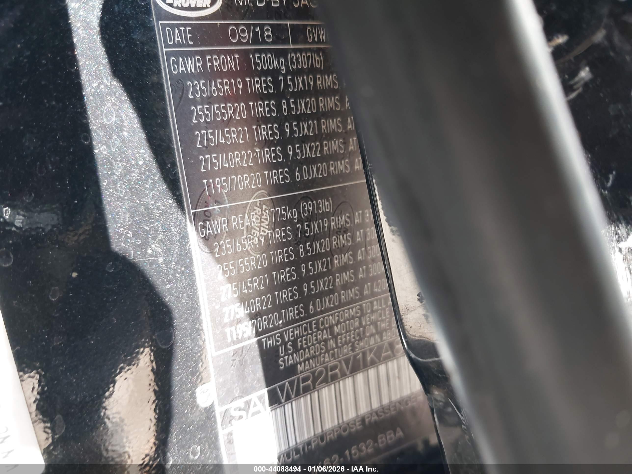 LAND ROVER image 9