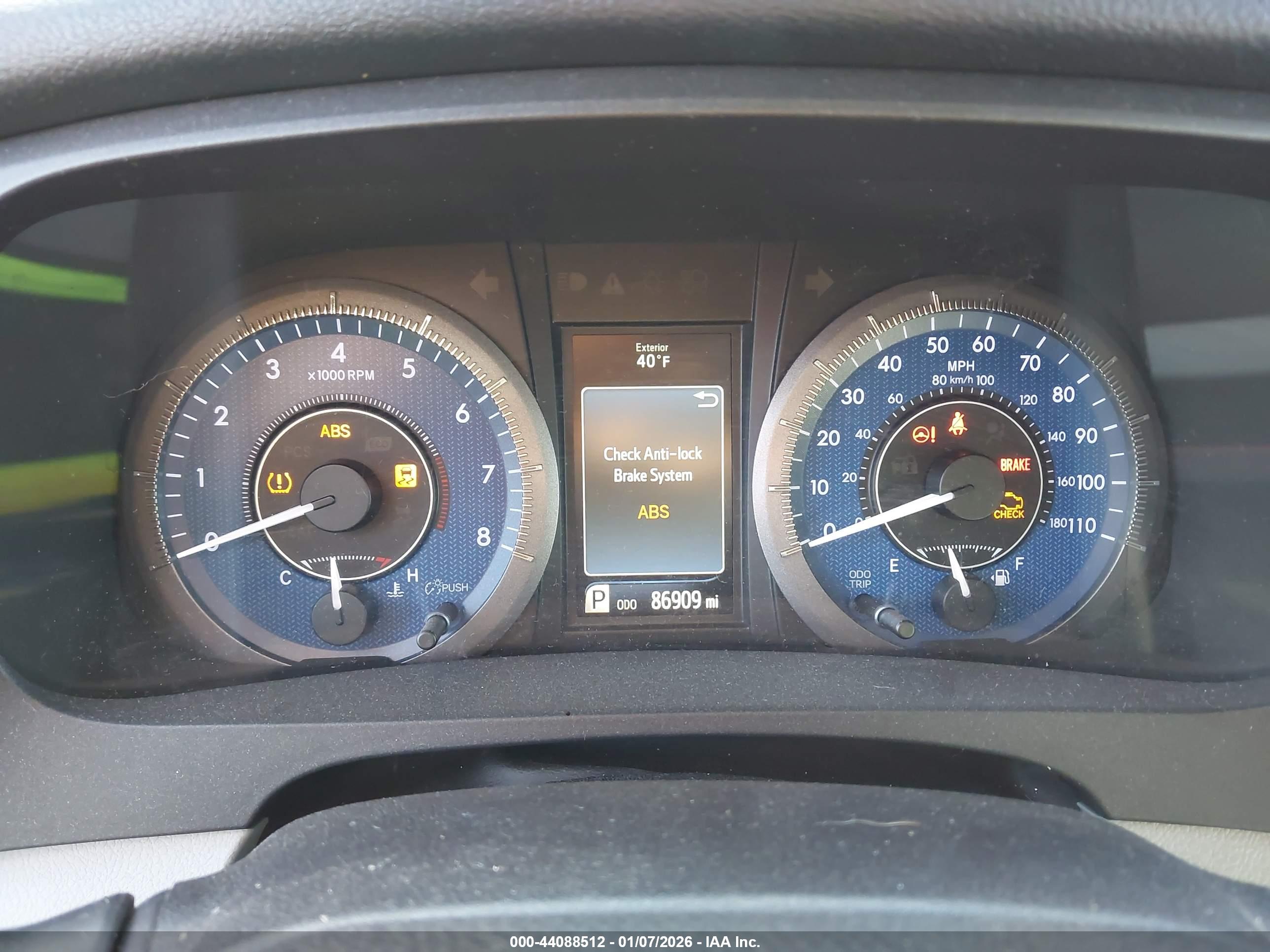 TOYOTA SIENNA image 7
