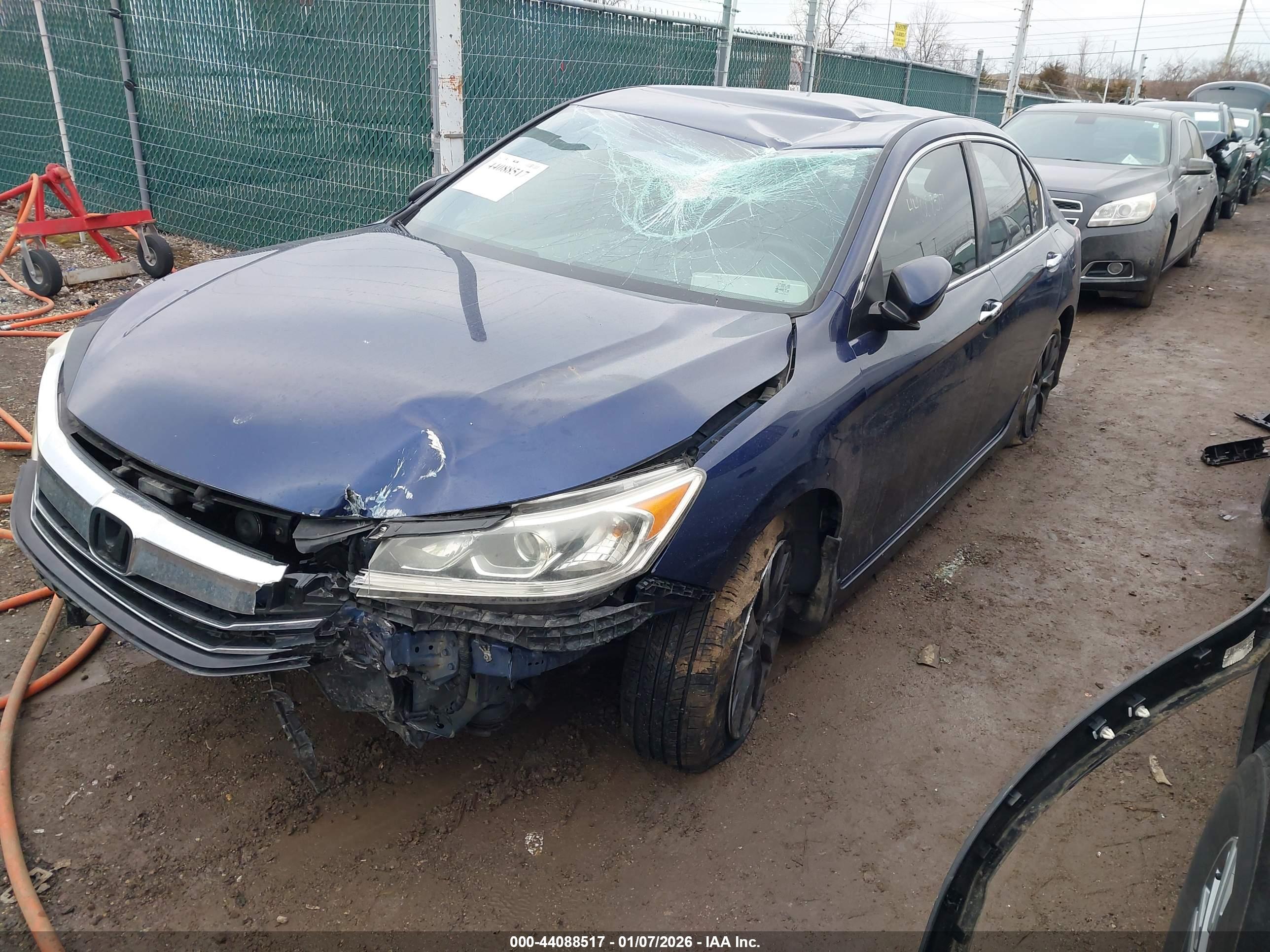 HONDA ACCORD image 2