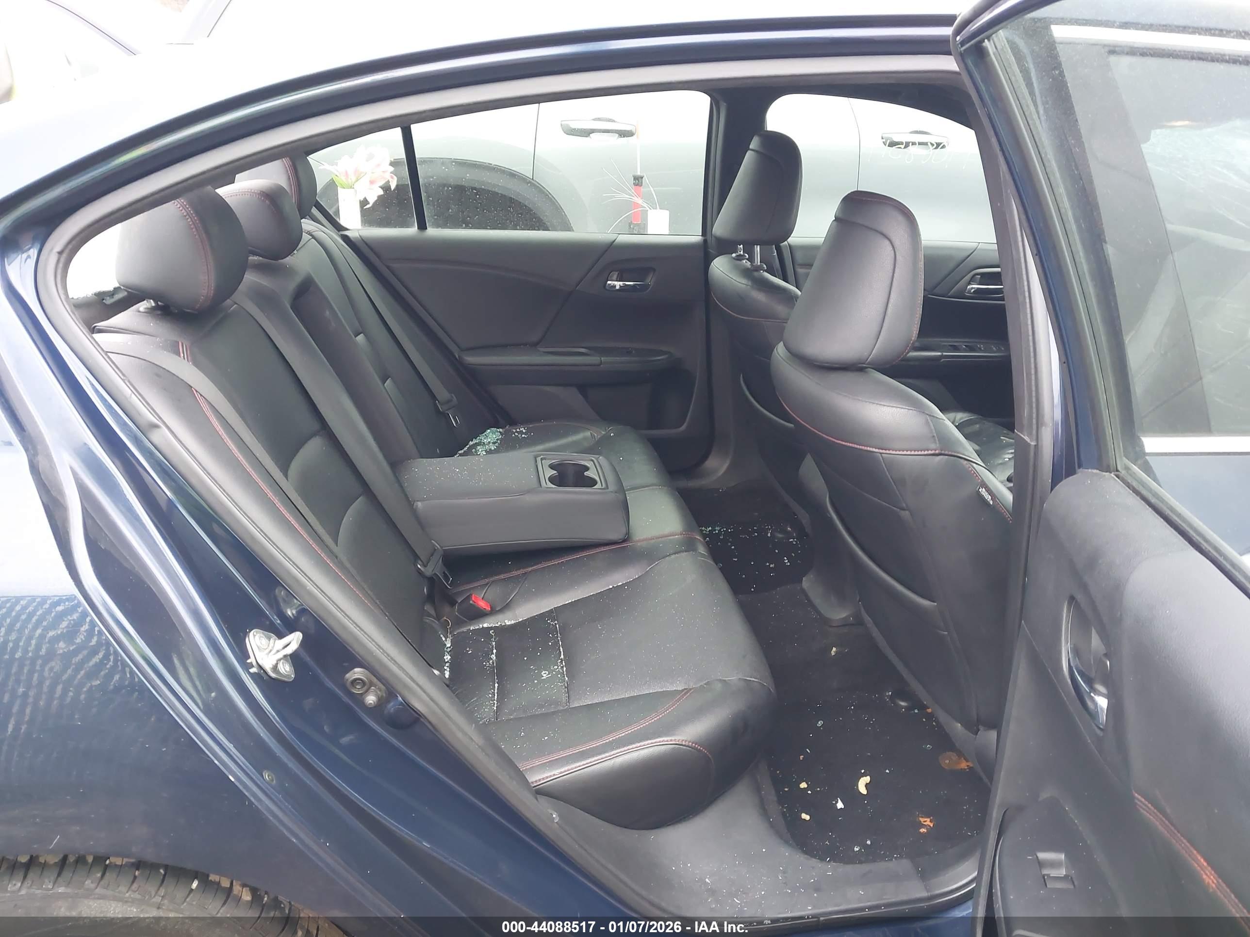 HONDA ACCORD image 8