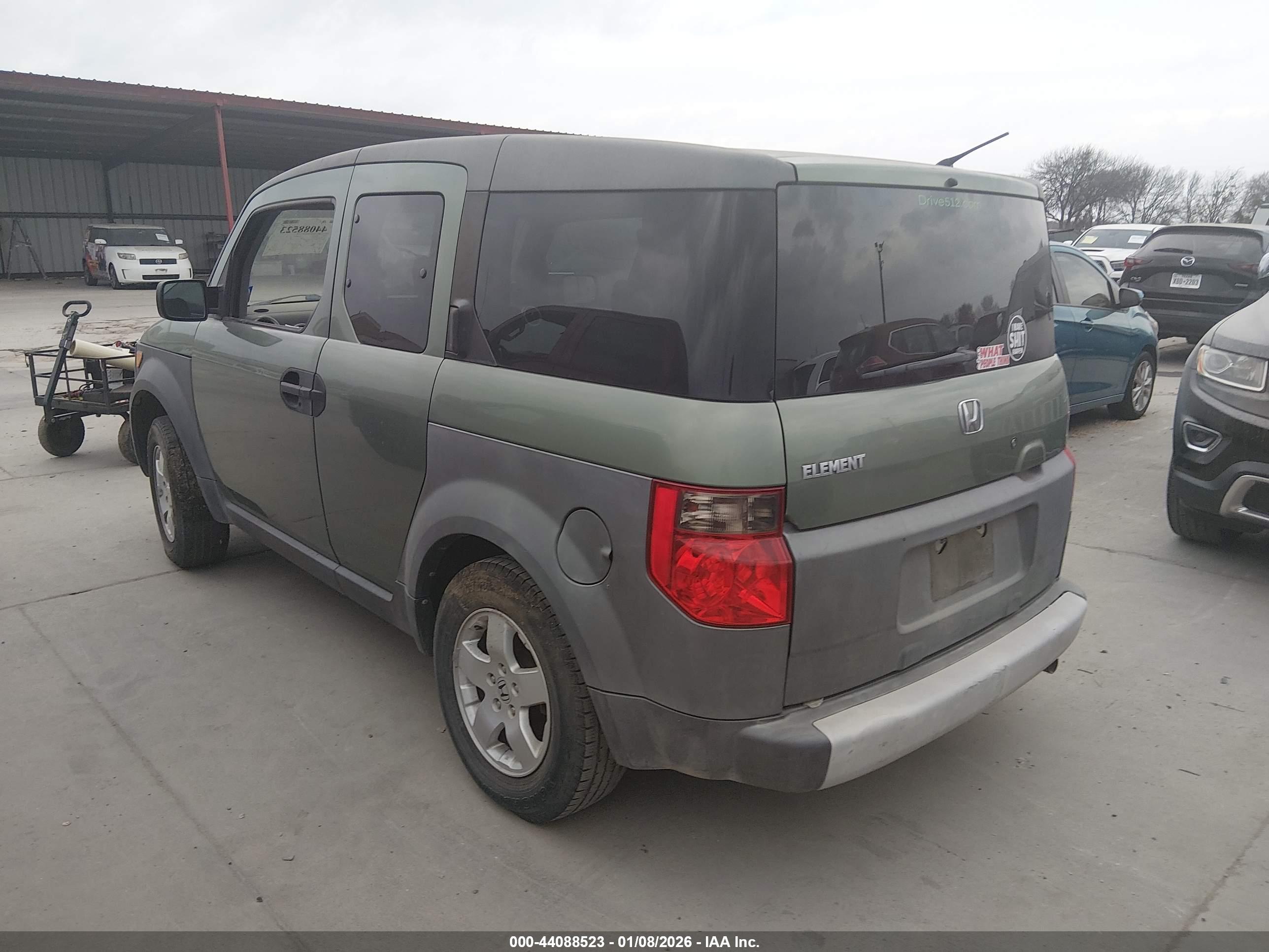 HONDA ELEMENT image 3