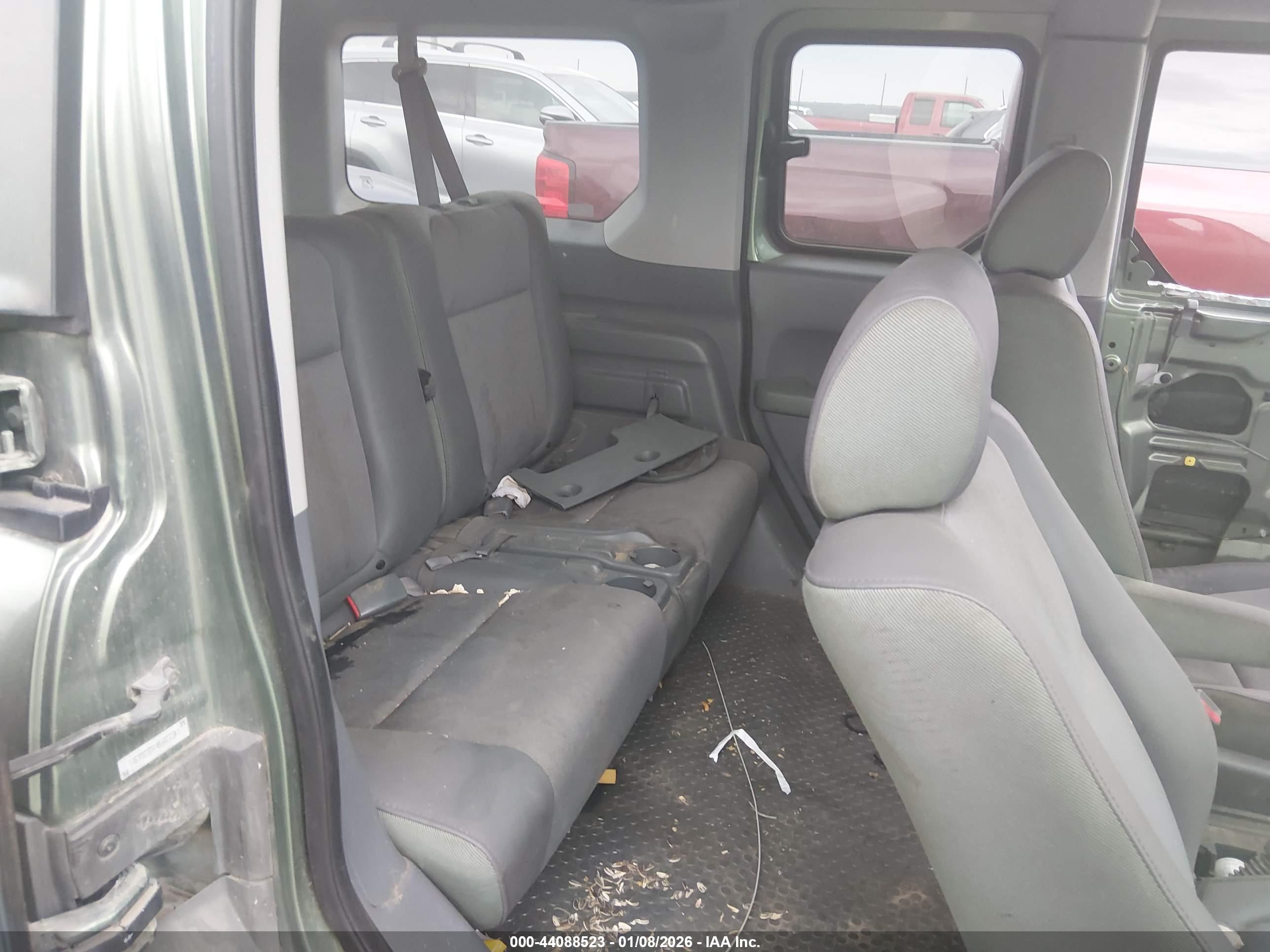 HONDA ELEMENT image 8