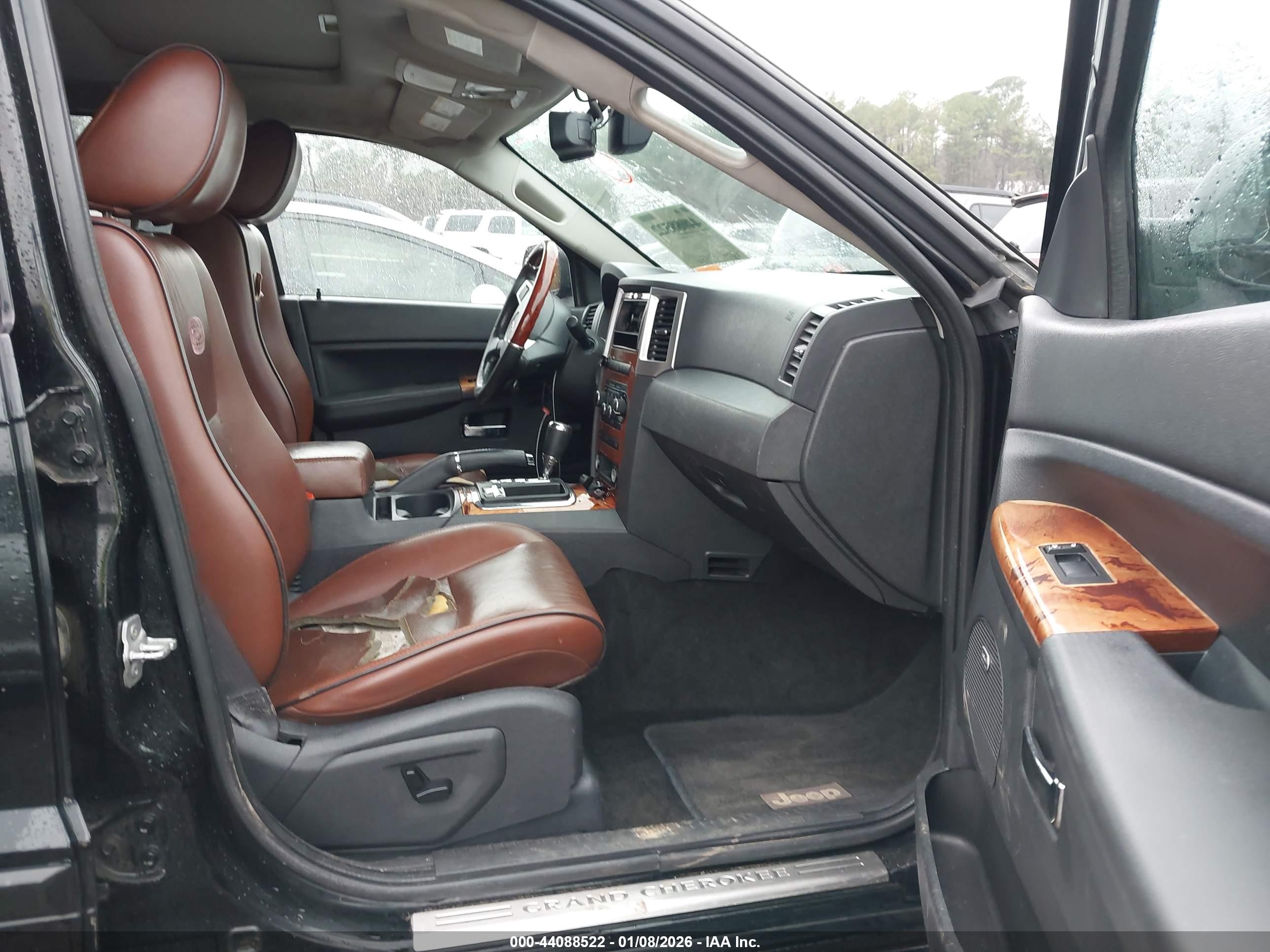 JEEP GRAND image 5