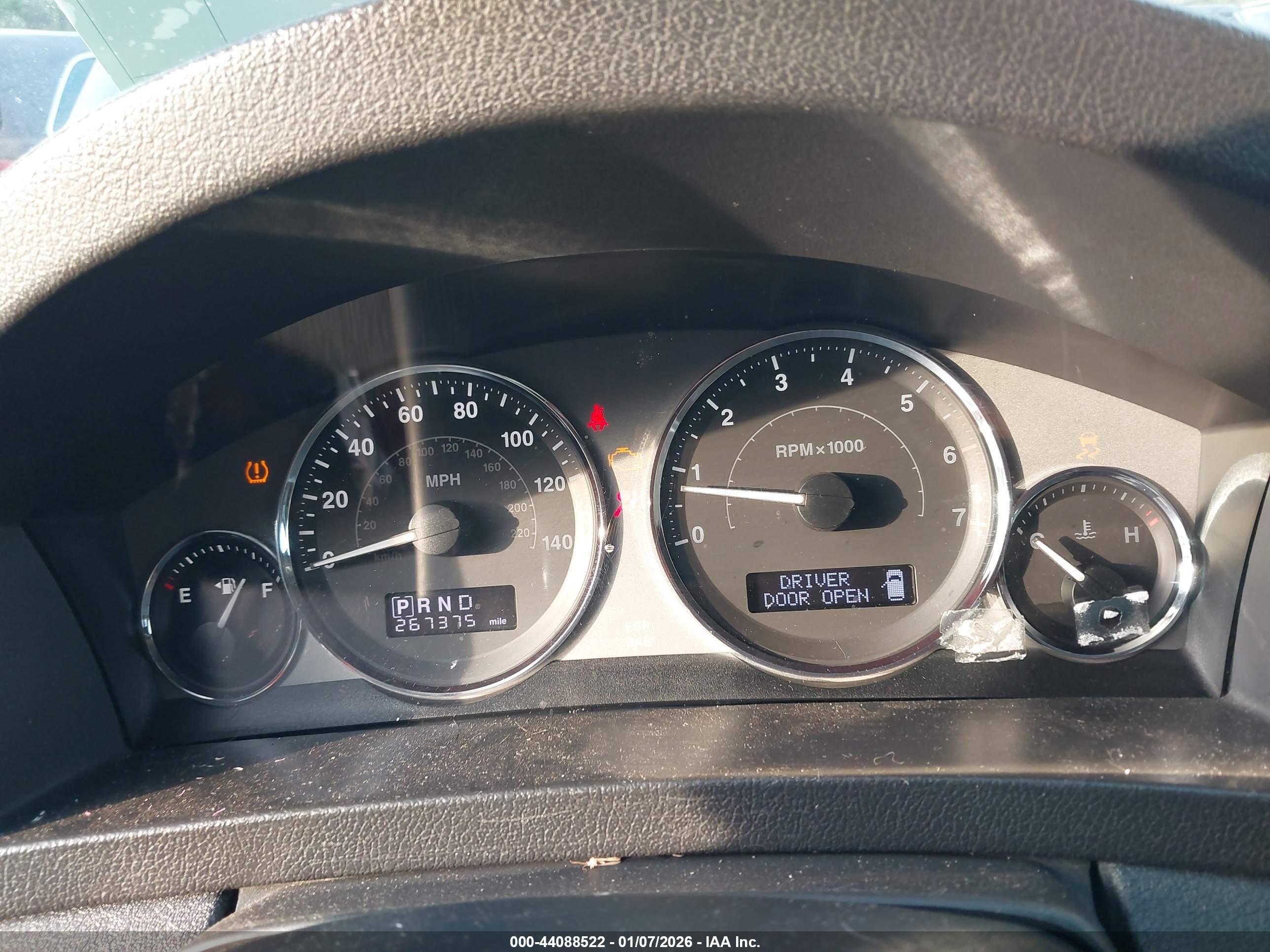 JEEP GRAND image 7