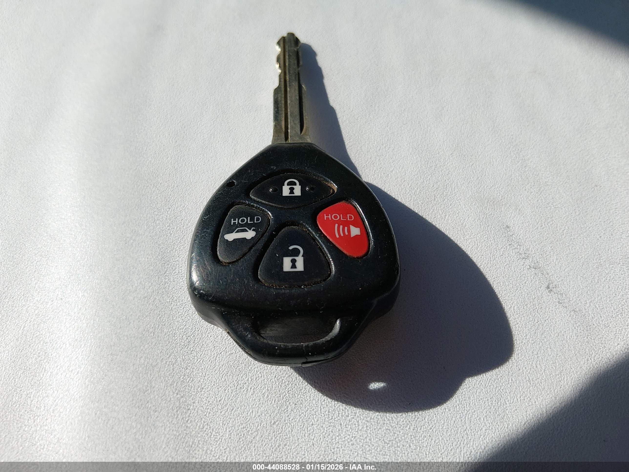 TOYOTA CAMRY image 11